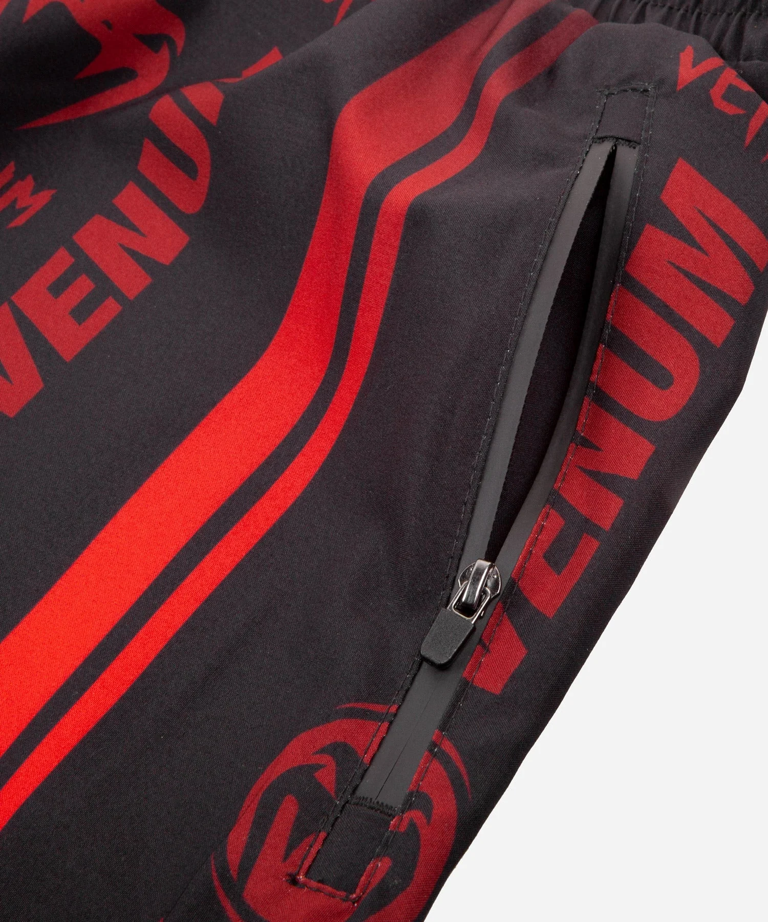 Fitness-Shorts Venum Logos - Schwarz/Rot - Image 6