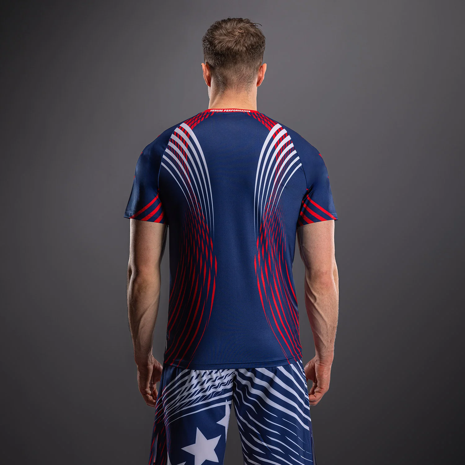 UFC Freedom 250 by Venum Personalisiert Authentic Fight Night Walkout Jersey für Herren - Blau - Image 5