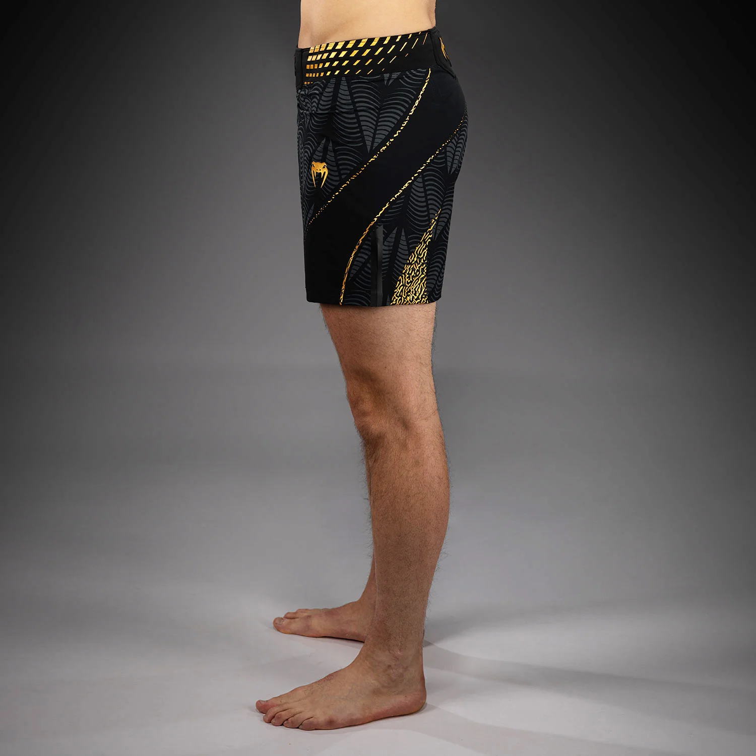 UFC Zenith by Venum Authentic Fight Night Kurze Passform Fight Short Herren Personalisiert - Champion - Image 3