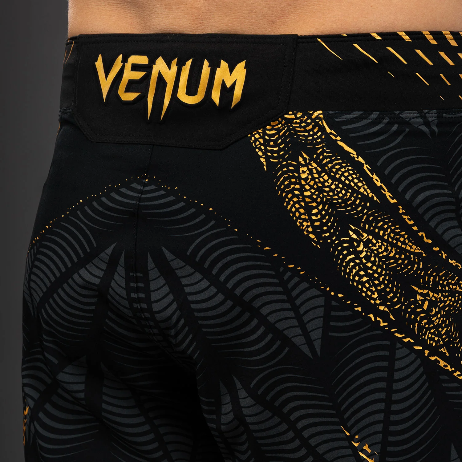UFC Zenith by Venum Authentic Fight Night Kurze Passform Fight Short Herren Personalisiert - Champion - Image 7