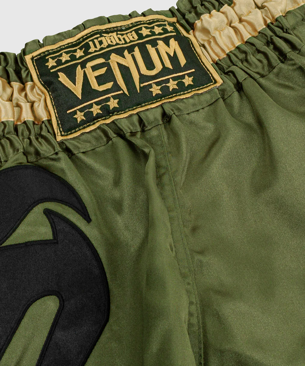 Muay Thai Shorts Venum Giant - Image 5