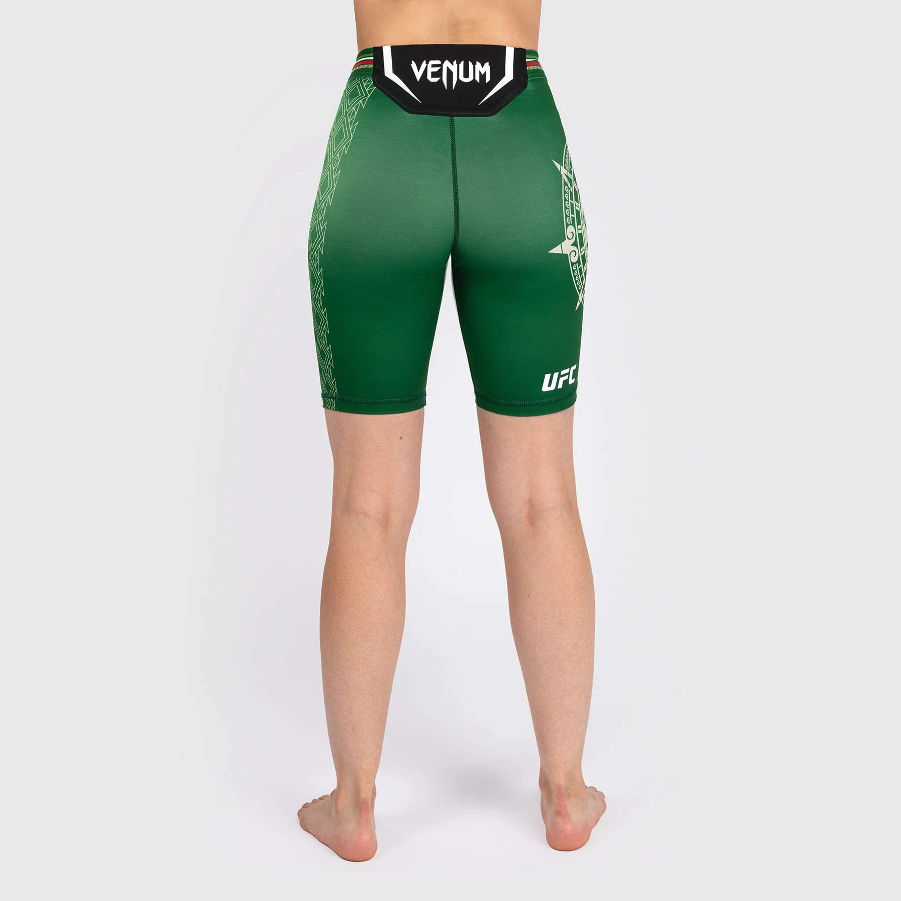 Noche UFC by Venum Authentic Fight Night Frauen Vale Tudo Shorts - Lange Passform - Grün - Image 2