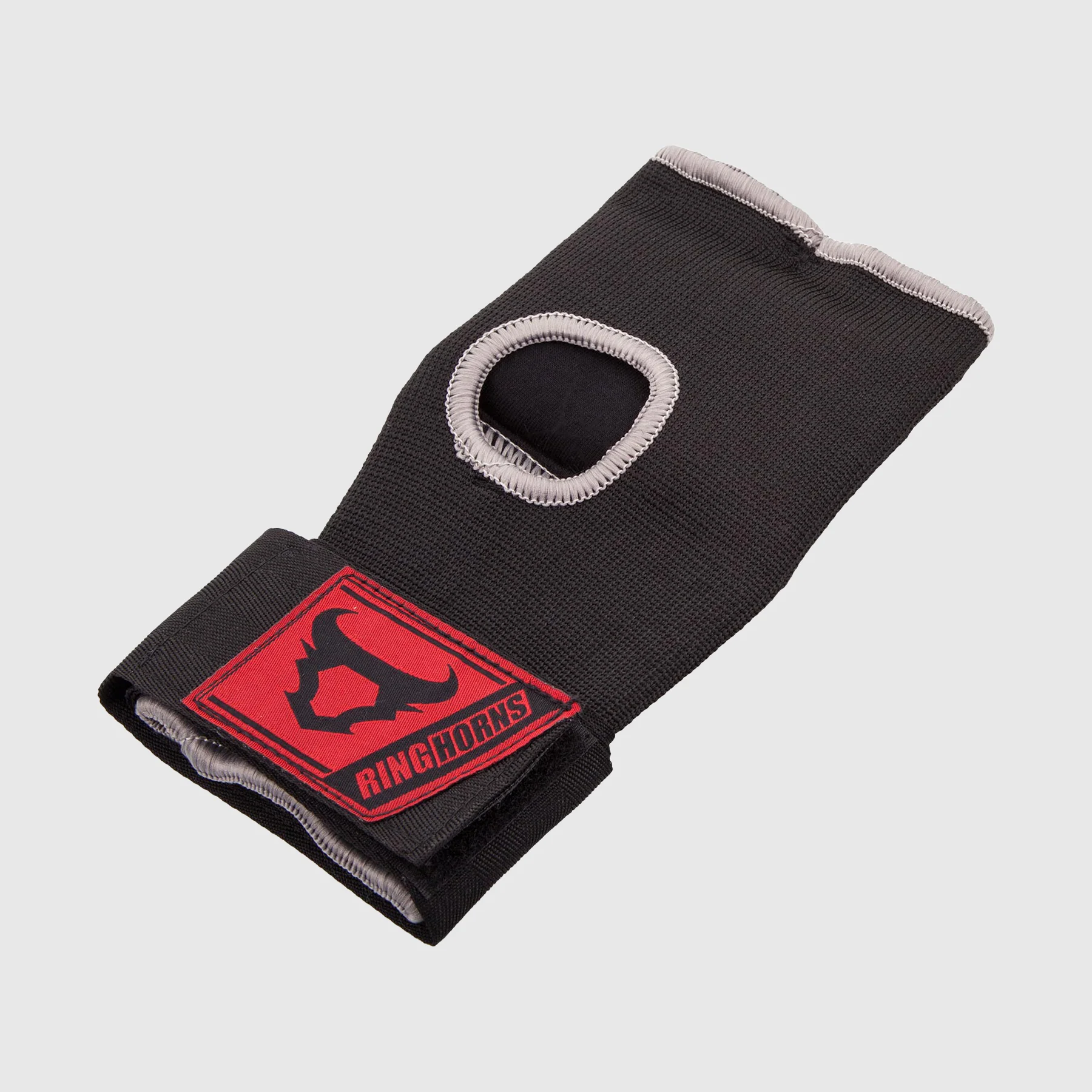 Ringhorns Charger by Venum Boxhandschuhe – Schwarz - Image 3