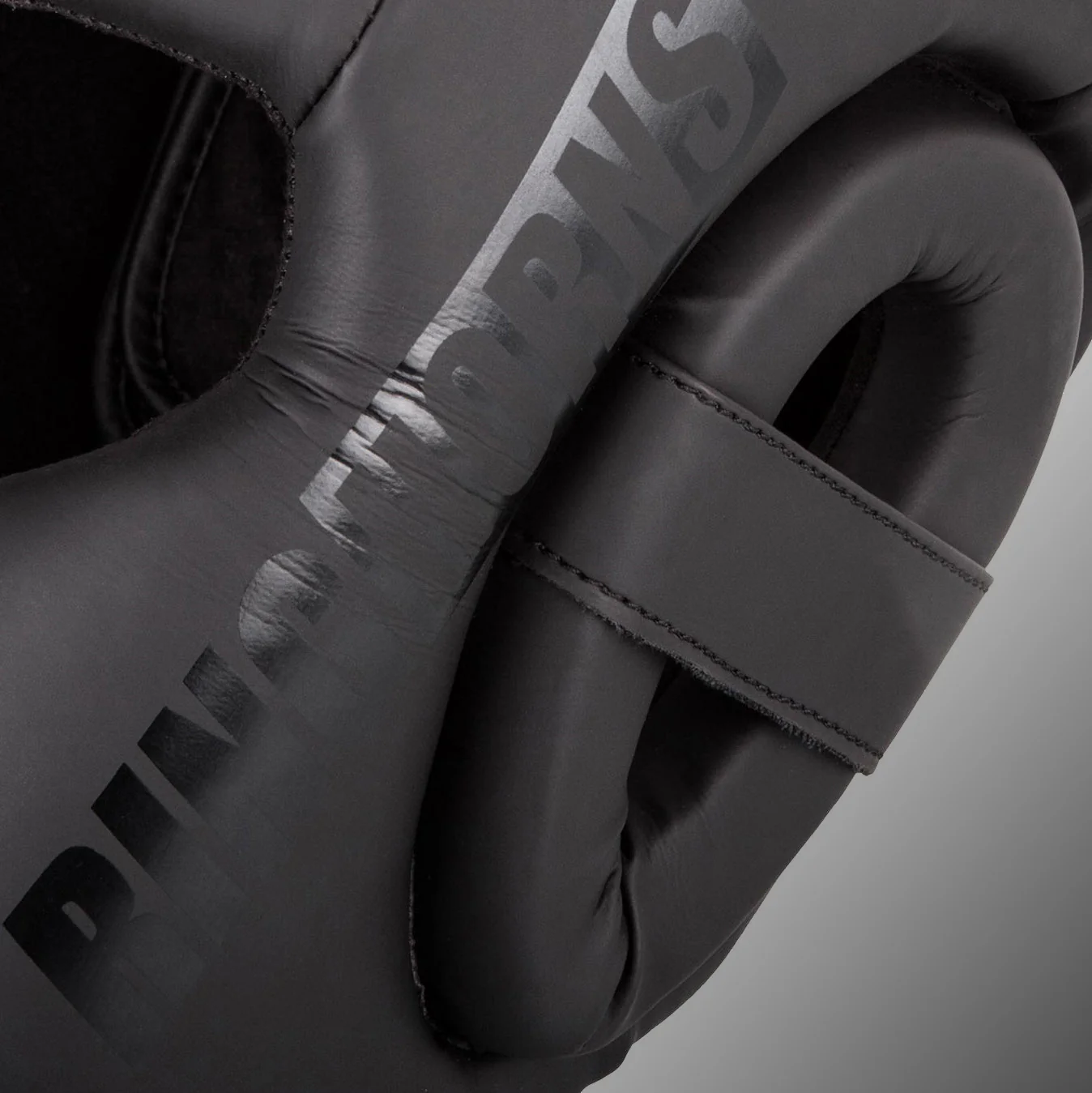 Ringhorns Charger by Venum Kopfschutz – Schwarz/Schwarz - Image 5
