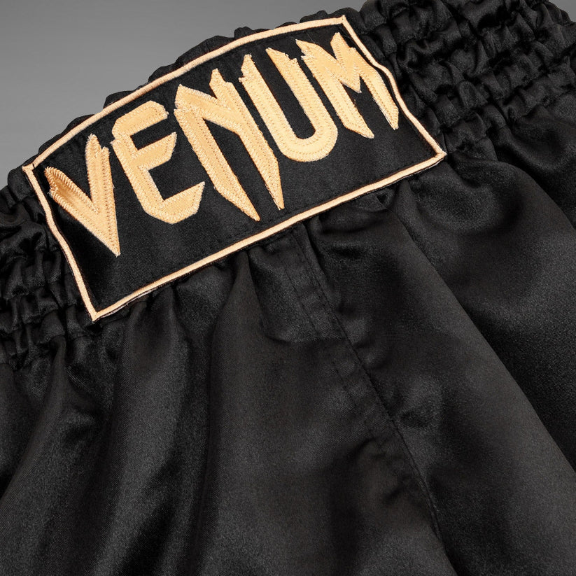 Venum Classic Shorts Muay Thai - Schwarz/Gold - Image 3