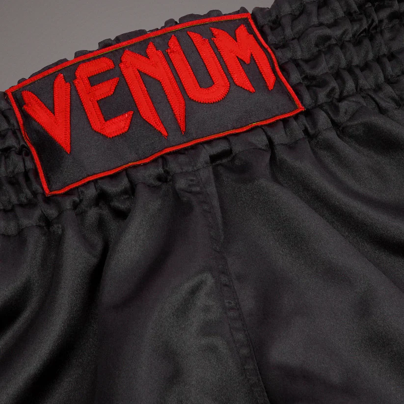 Shorts Muay Thai Venum Classic - Schwarz/Rot - Image 3