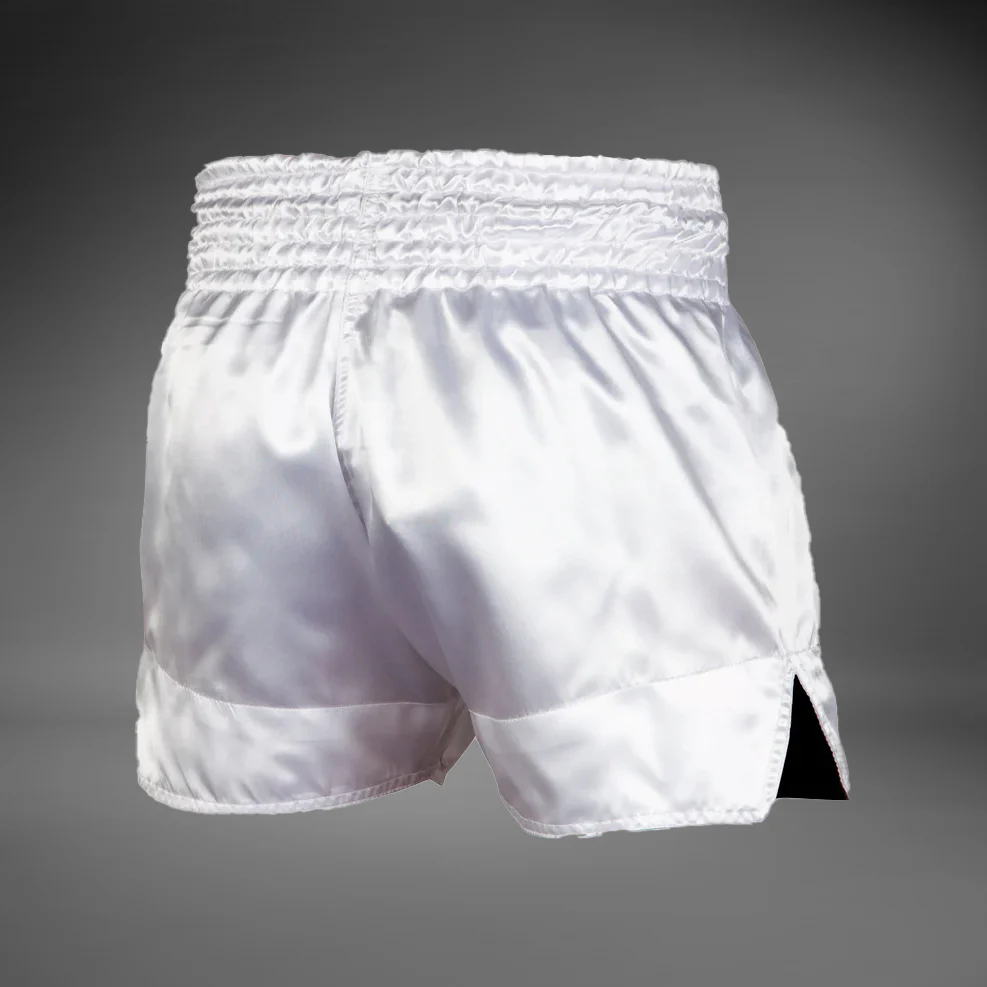 Venum Classic Shorts Muay Thai - Weiß/Gold - Image 2
