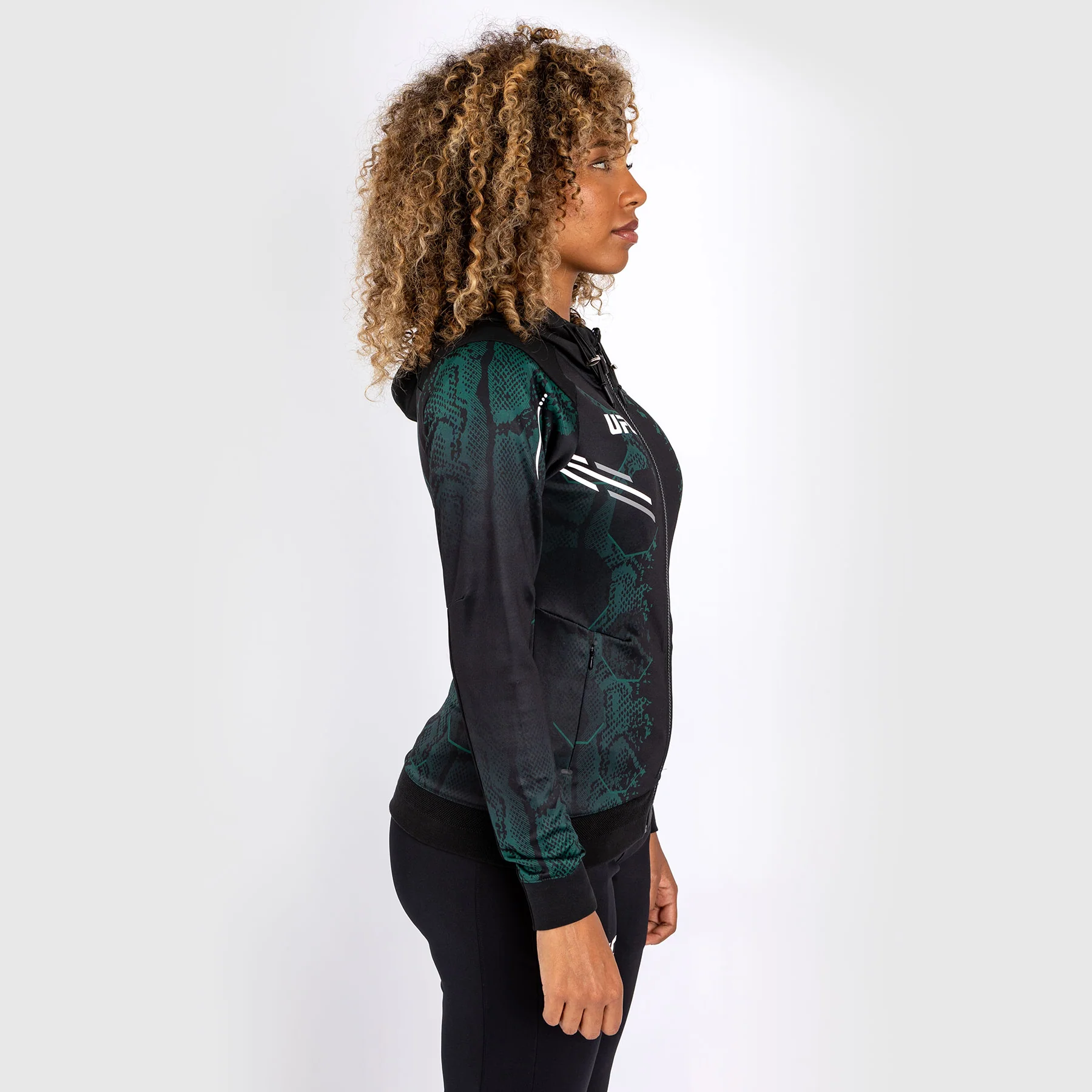 UFC Adrenaline by Venum Personalized Authentic Fight Night Women's Walkout Hoodie - Emerald Edition - Grün/Schwarz - Image 4