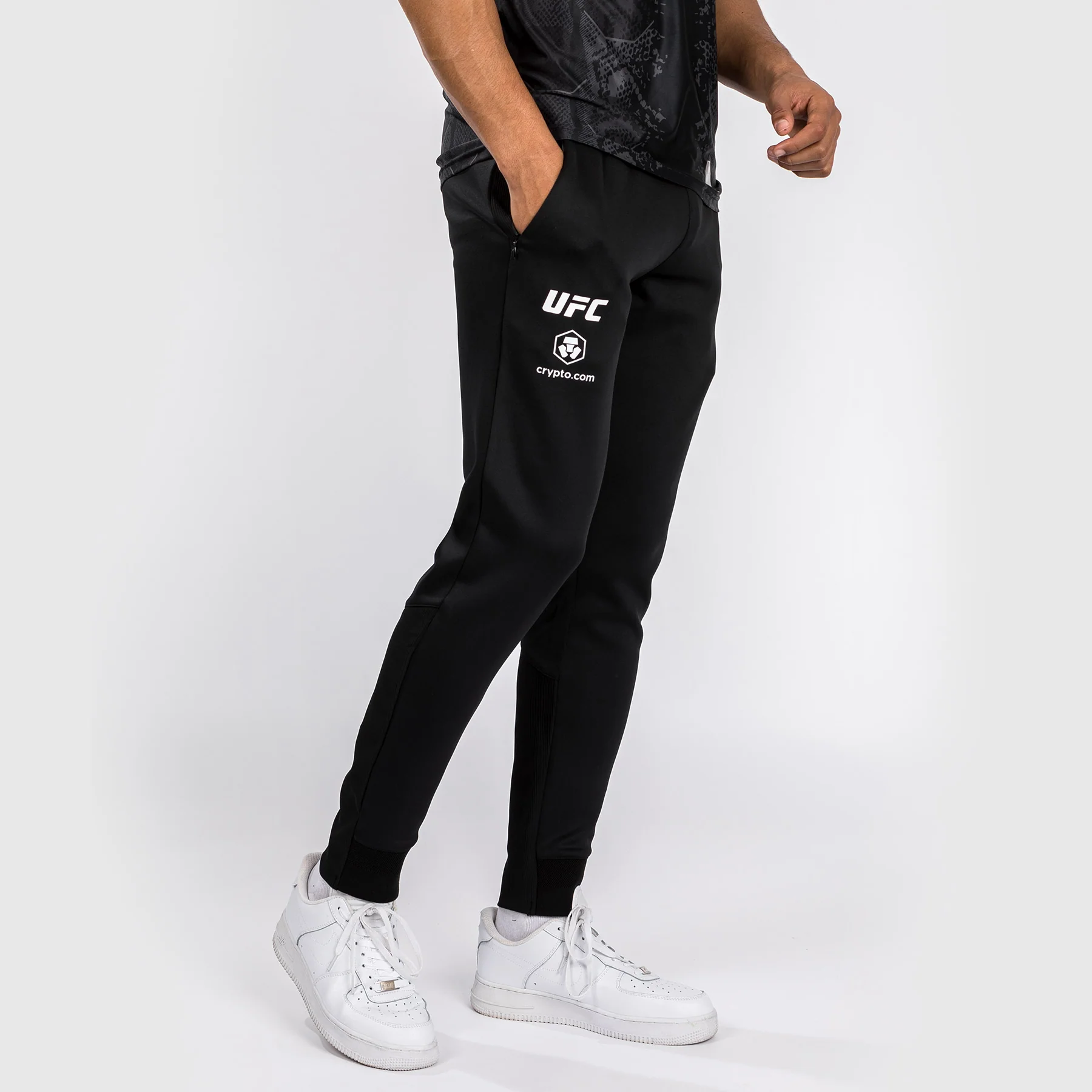 UFC Adrenaline by Venum Authentic Fight Night Herren Walkout Hose - Schwarz - Image 4