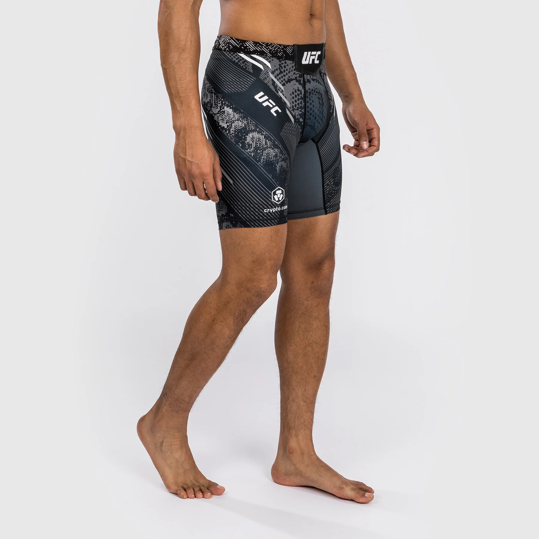 UFC Adrenaline by Venum Authentic Fight Night Short Vale Tudo für Männer - Schwarz - Image 5