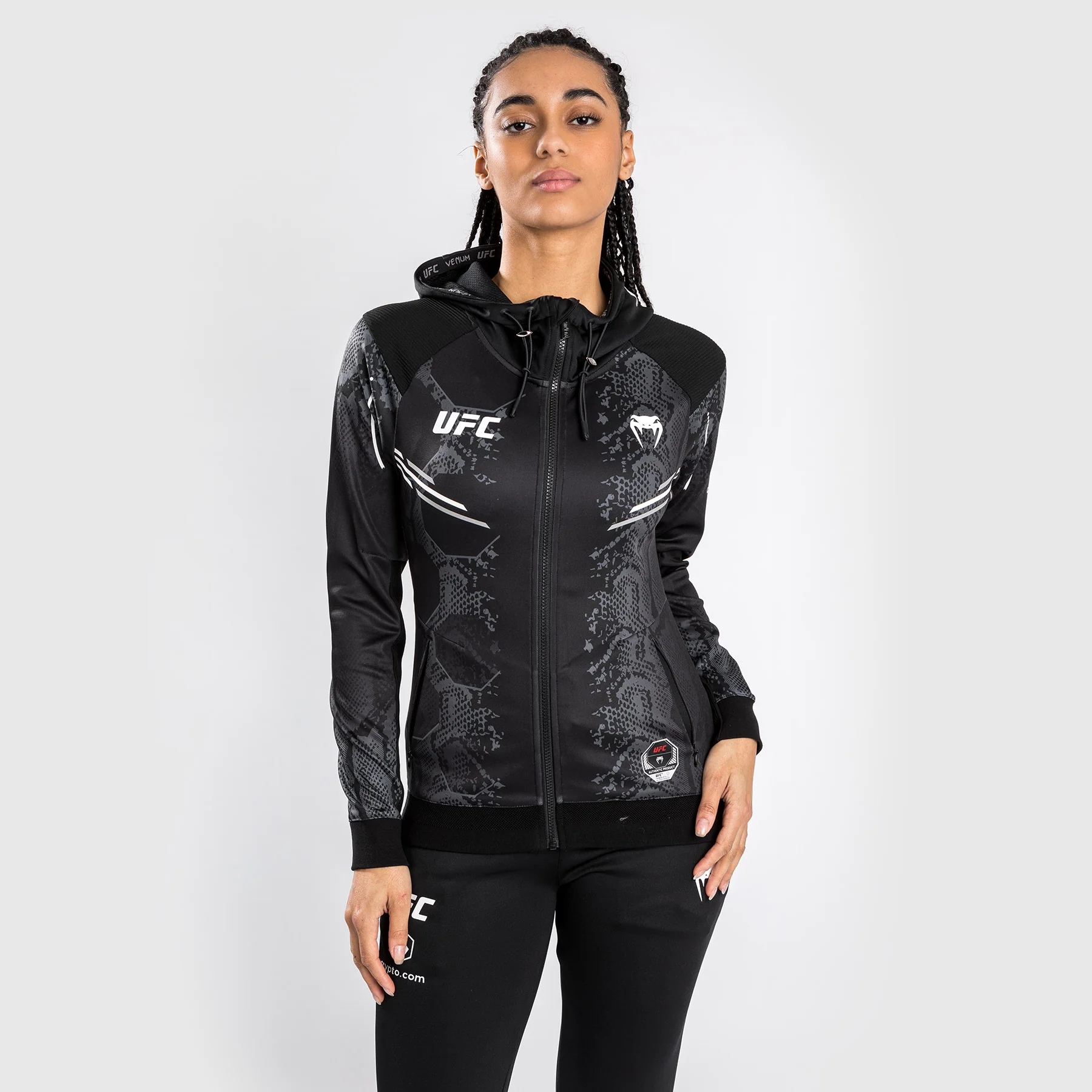 UFC Adrenaline by Venum Authentic Fight Night Women's Walkout Hoodie - Schwarz - Image 5
