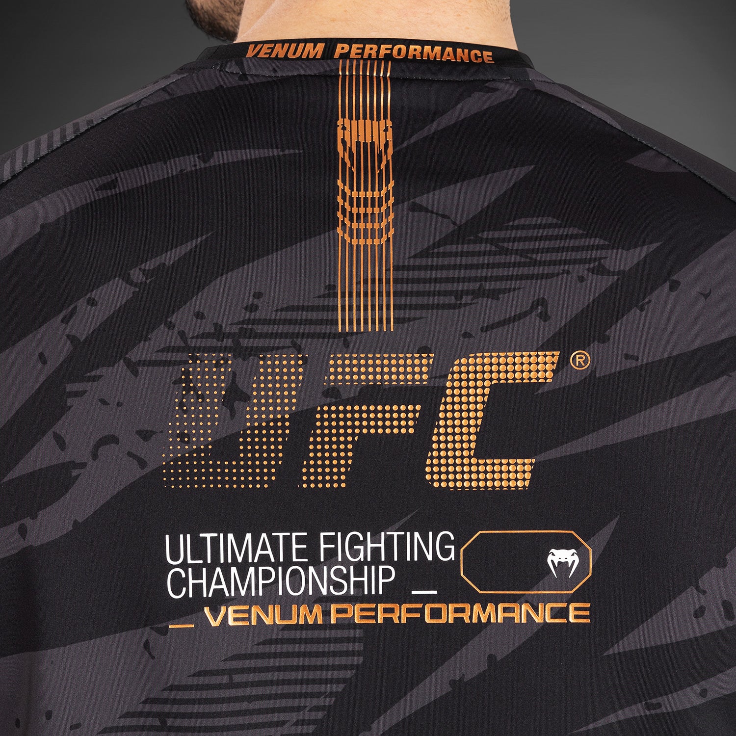 UFC Adrenaline by Venum Fight Week Herren Dry Tech T-Shirt - Urban Camo - Image 5