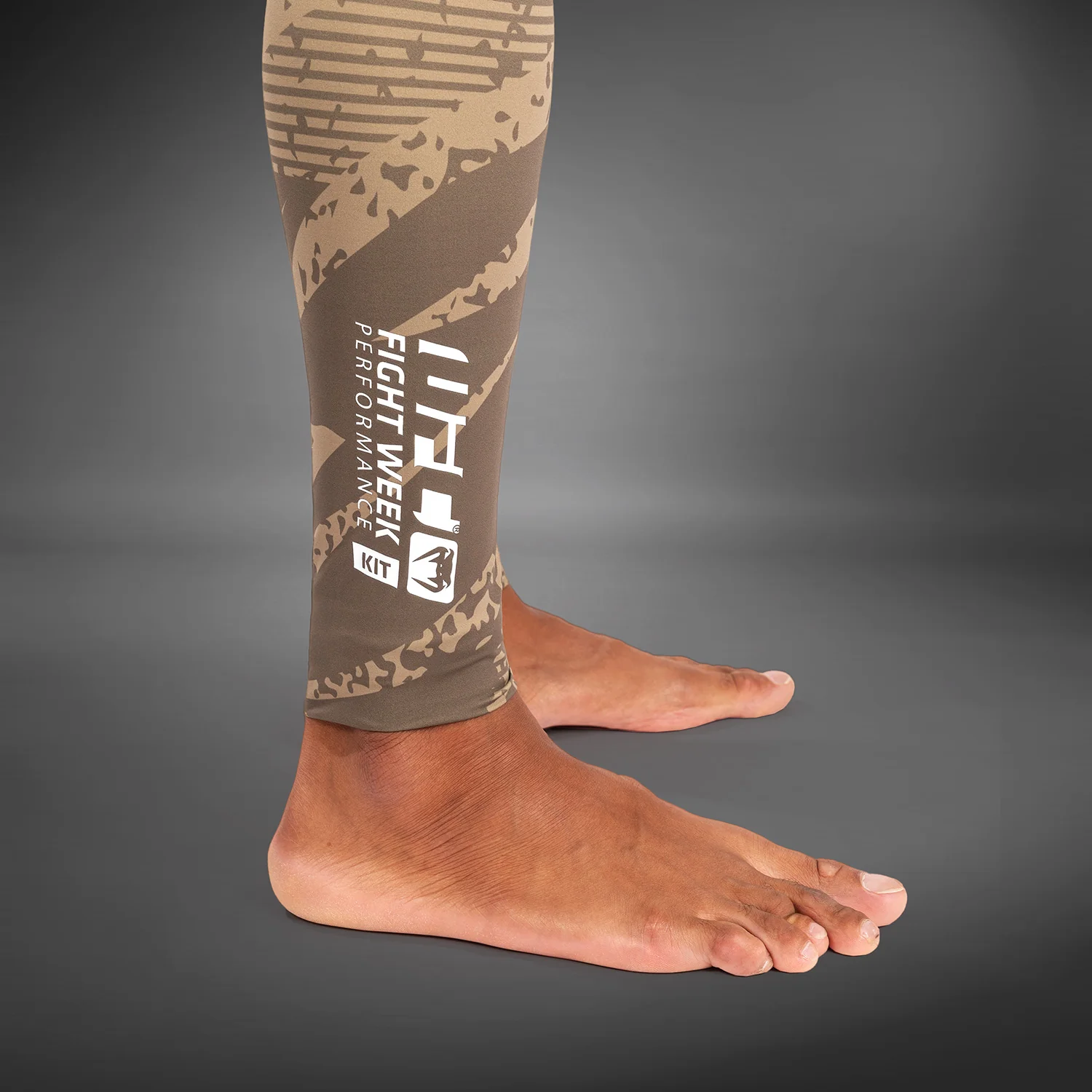 UFC Adrenaline by Venum Fight Week Performance Herren-Tight - Desert Camo - Image 6
