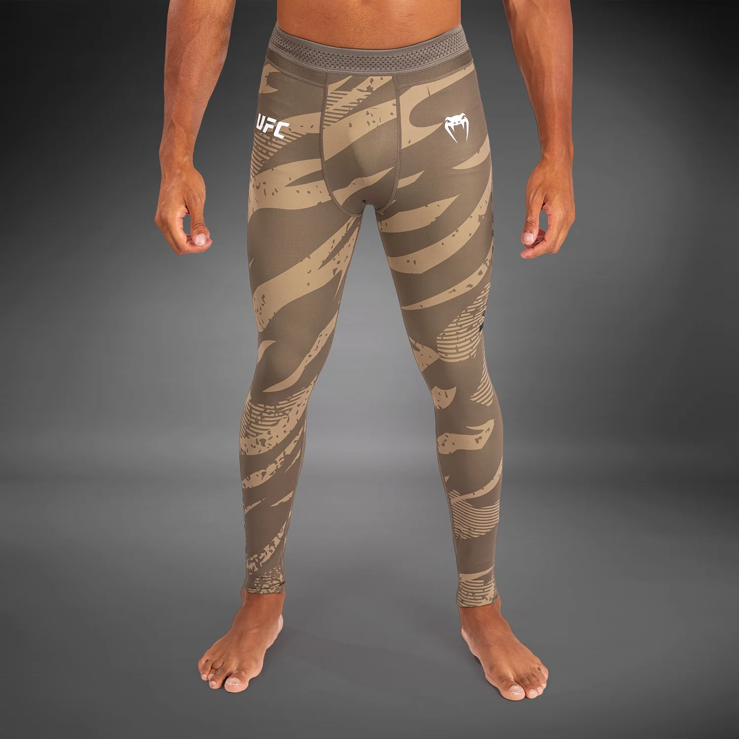 UFC Adrenaline by Venum Fight Week Performance Herren-Tight - Desert Camo - Image 8
