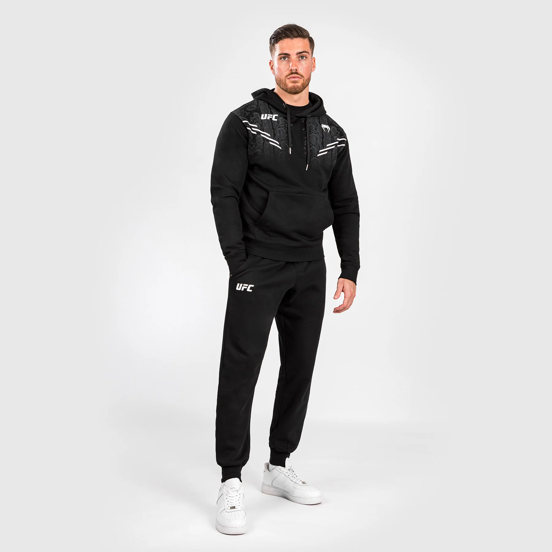 UFC Adrenaline by Venum Replica Herrenhose - Schwarz - Image 5