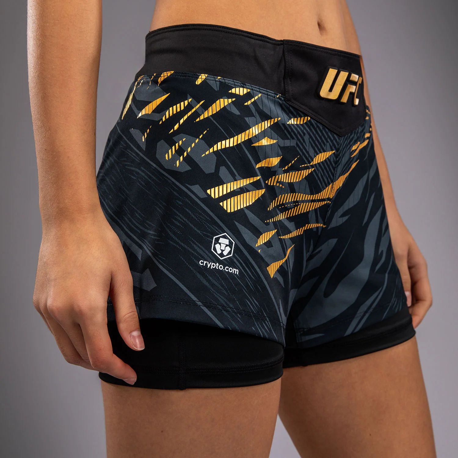 UFC Fusion by Venum Authentic Fight Night Damen Fight Short - Champion - Image 8