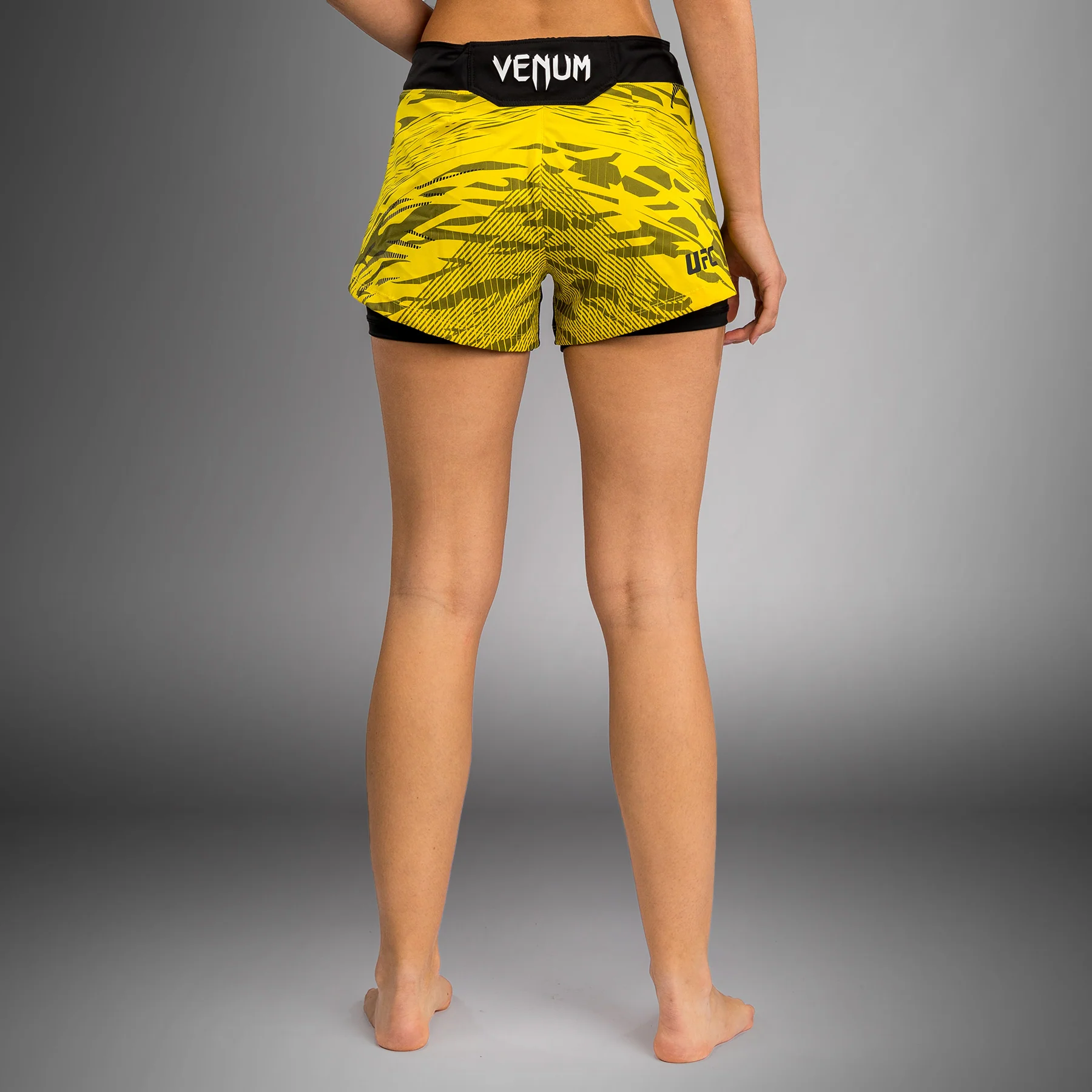 UFC Fusion by Venum Authentic Fight Night Damen Fight Short - Gelb - Image 2