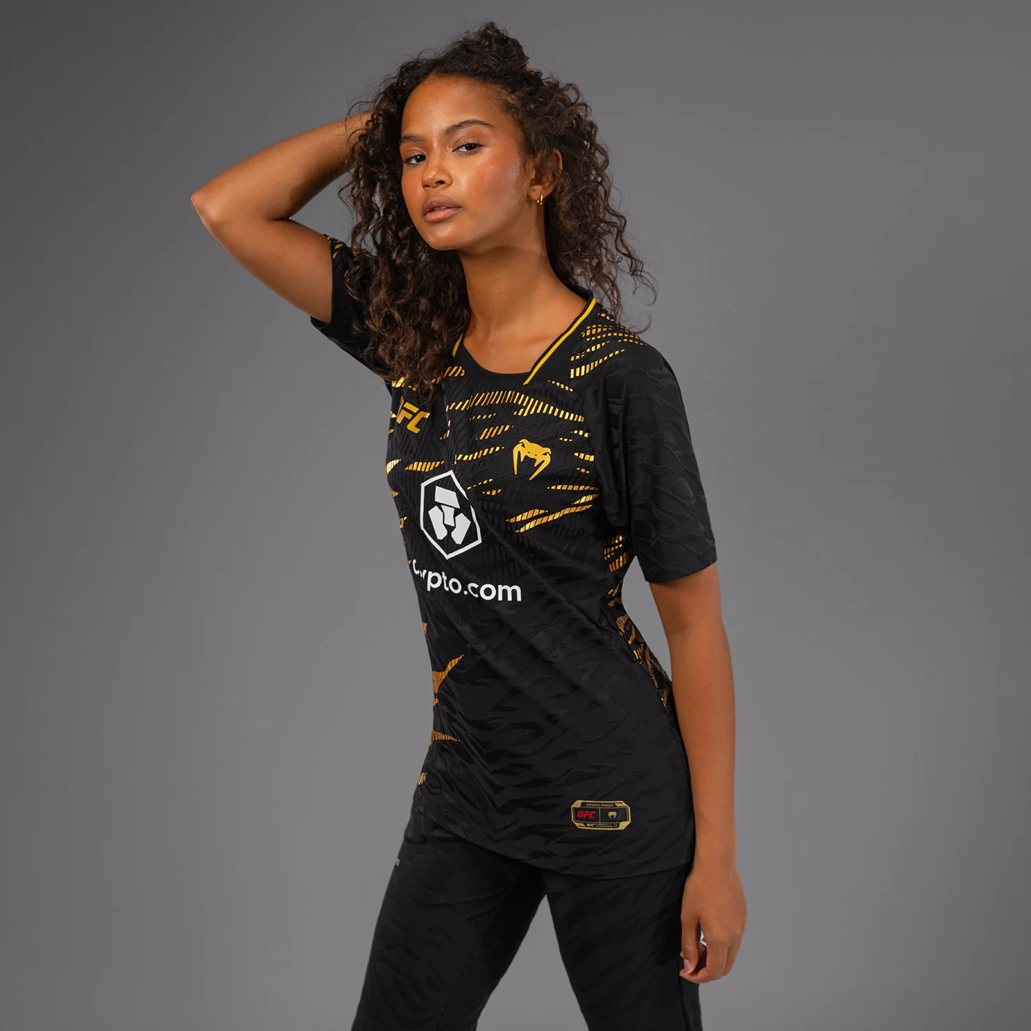 UFC Fusion by Venum Authentic Fight Night Damen Walkout Jersey - Champion