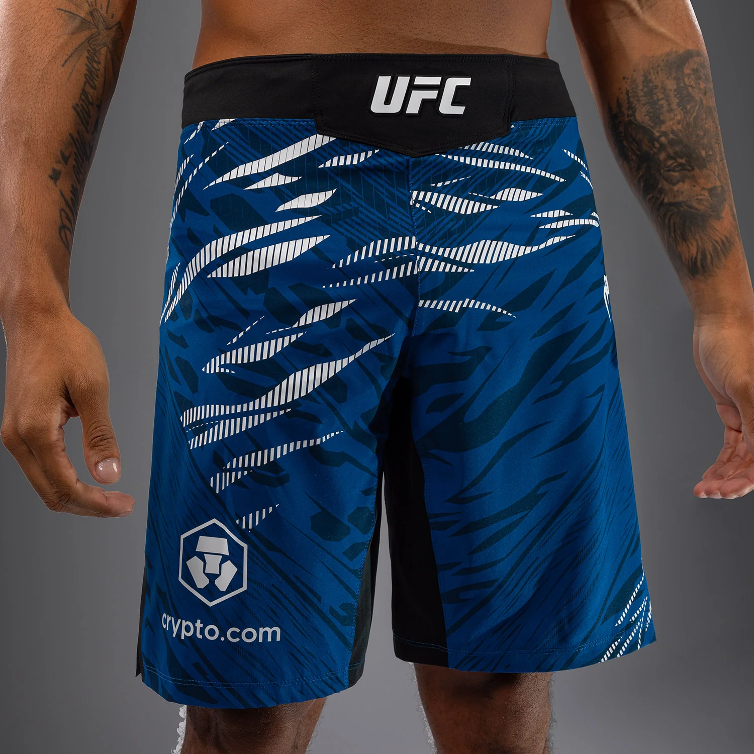 UFC Fusion by Venum Authentic Fight Night Herren Fight Short - Long Fit - Blau - Image 8