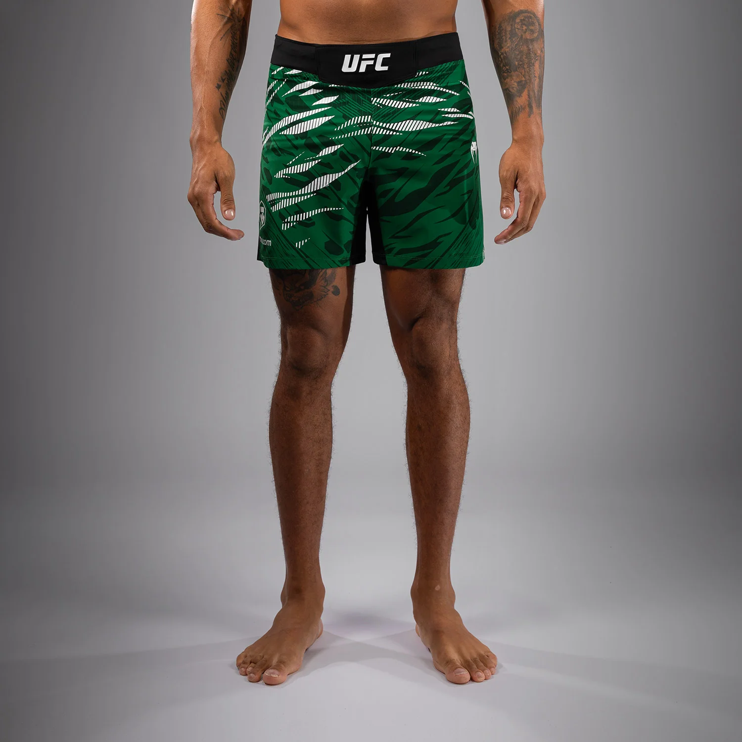 UFC Fusion by Venum Authentic Fight Night Herren Fight Short - Short Fit - Grün