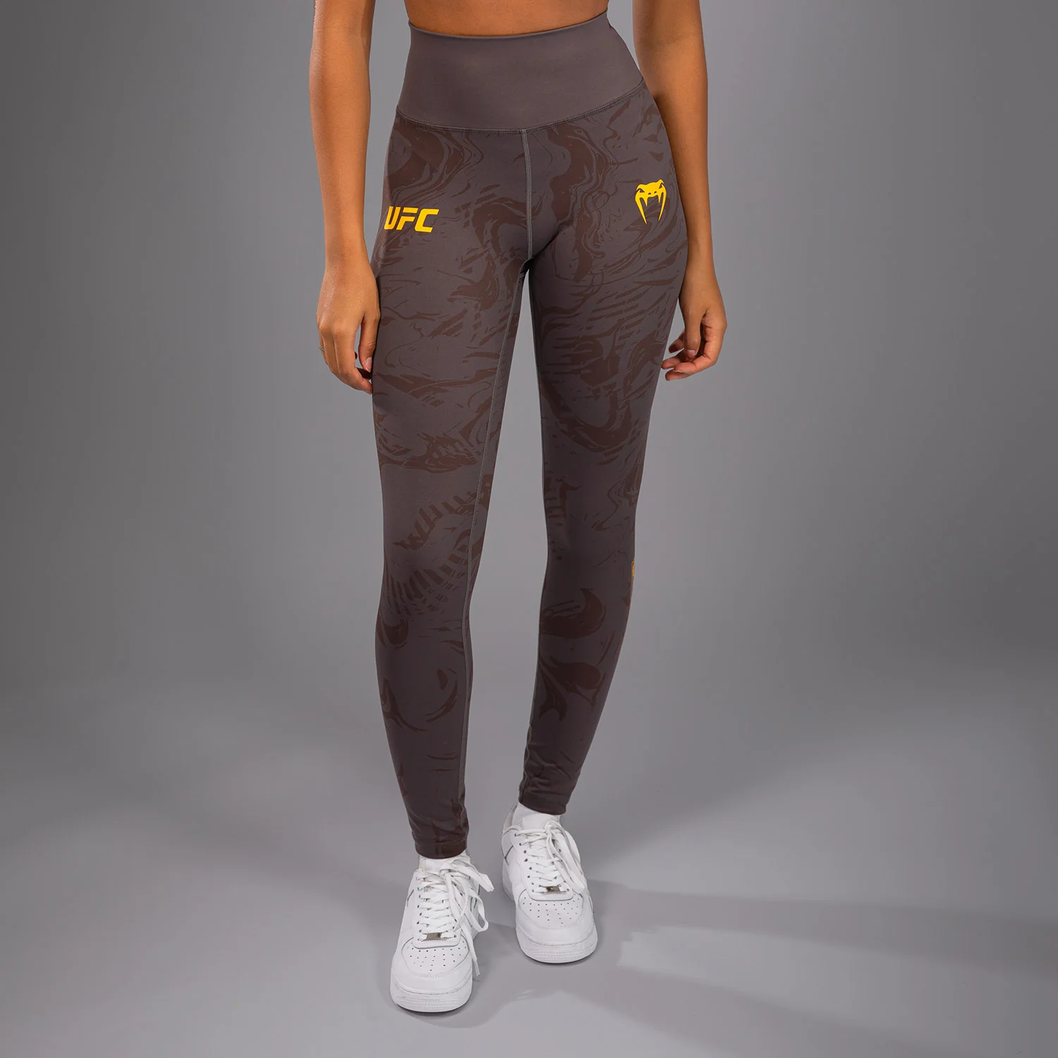 UFC Fusion by Venum Fight Week Damen Performance Tight - Erdiges Braun