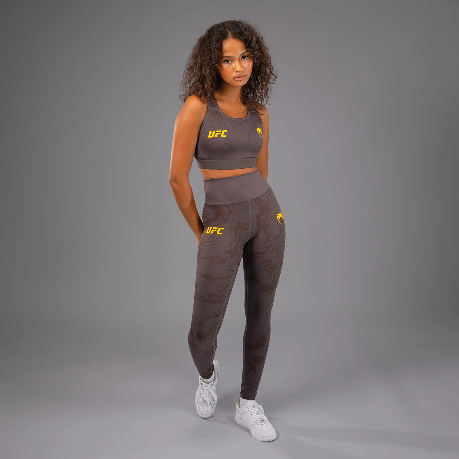UFC Fusion by Venum Fight Week Damen Performance Tight - Erdiges Braun - Image 5
