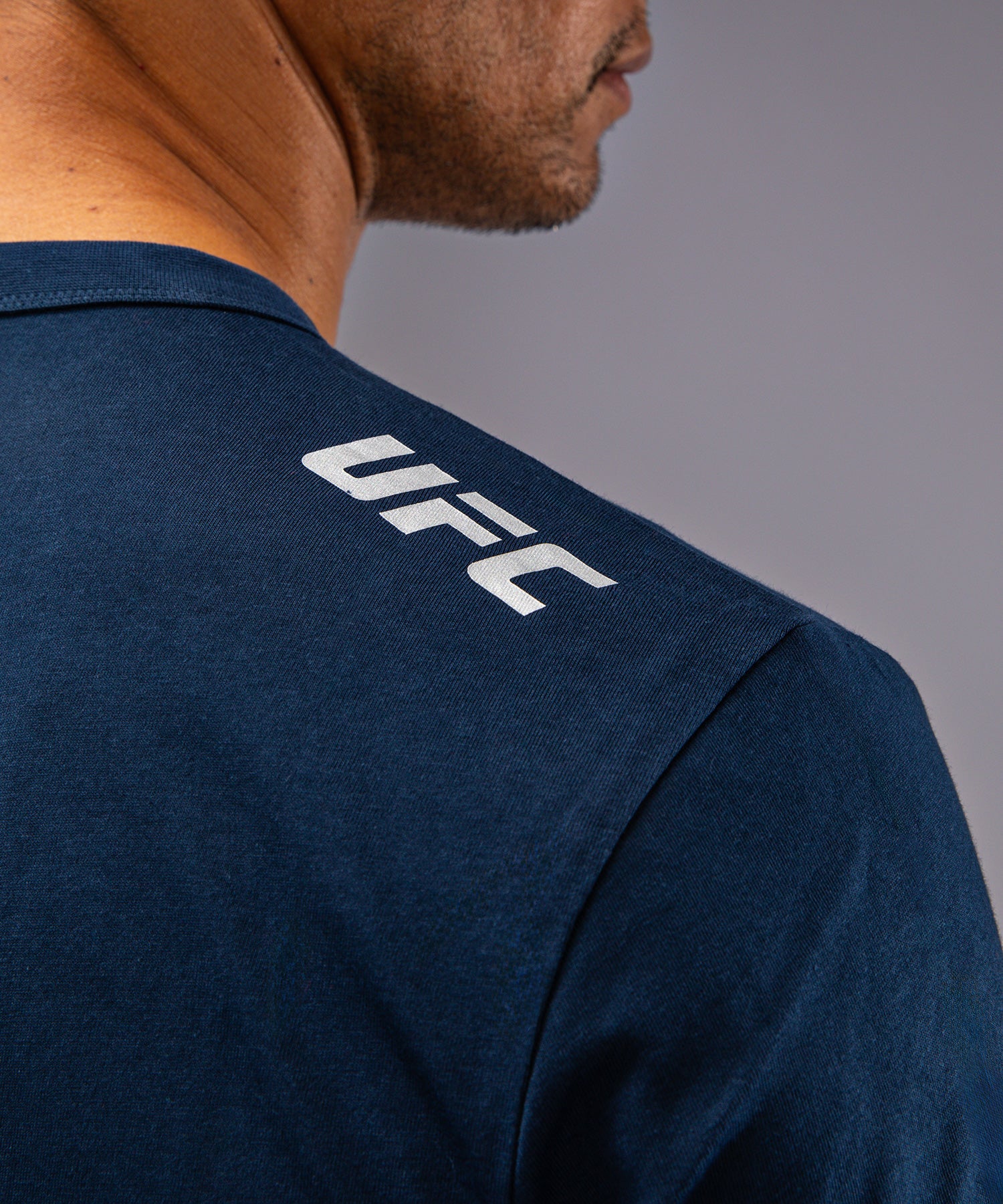 UFC Fusion by Venum Fight Week Herren Kurzarm T-Shirt - Solid Ozeanisches Blau - Image 7