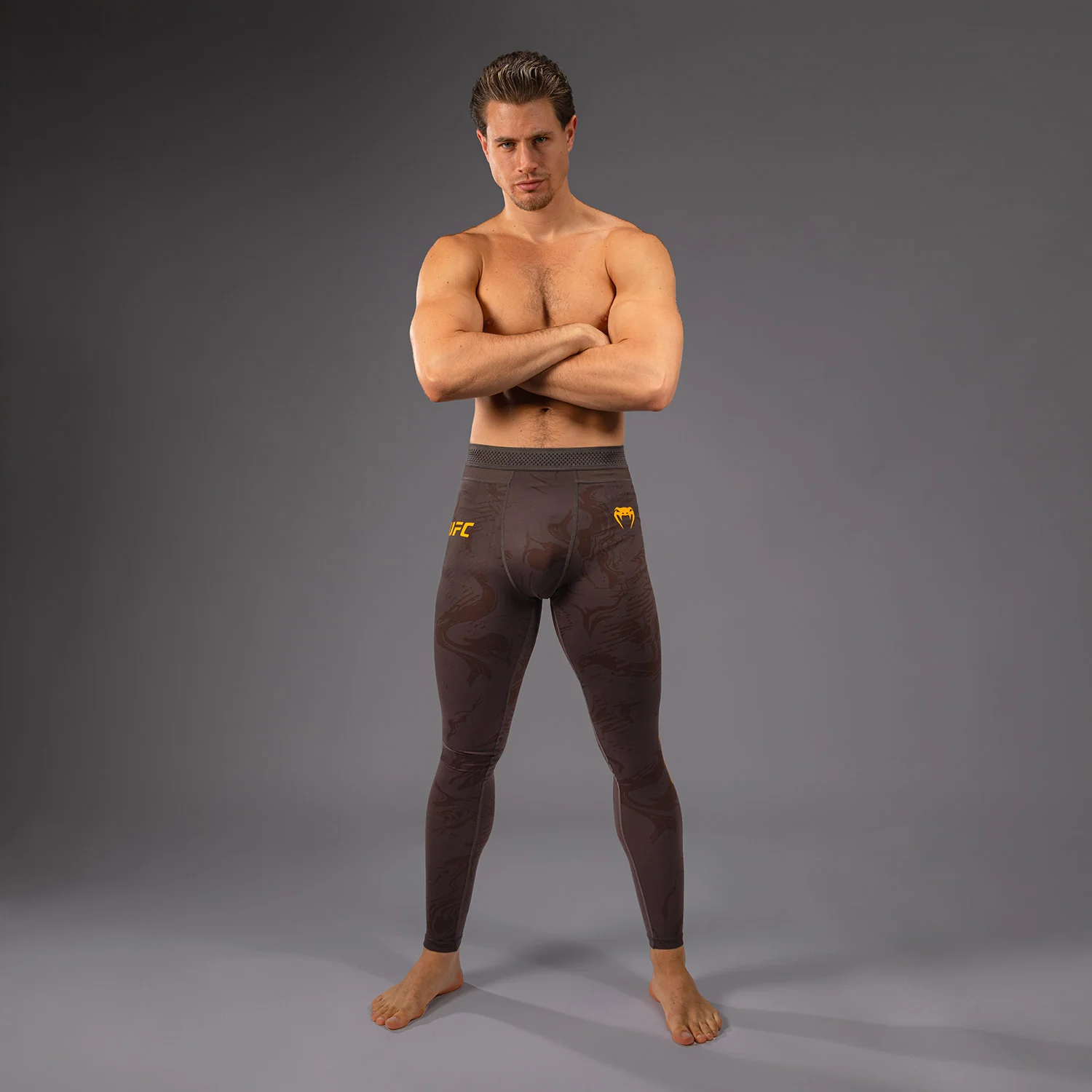 UFC Fusion by Venum Fight Week Herren Performance Tight - Erdiges Braun - Image 9