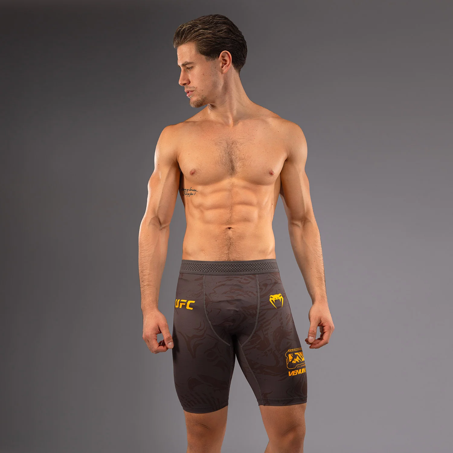 UFC Fusion by Venum Fight Week Herren Vale Tudo Short - Erdiges Braun - Image 2