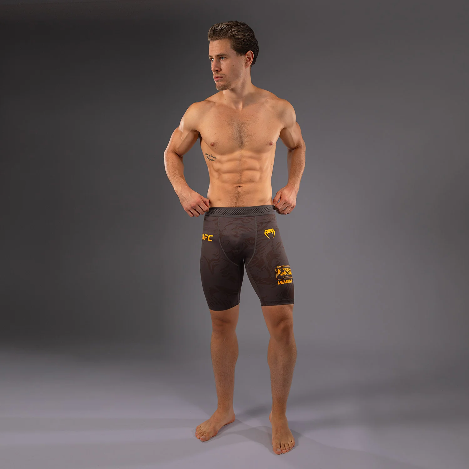 UFC Fusion by Venum Fight Week Herren Vale Tudo Short - Erdiges Braun - Image 3
