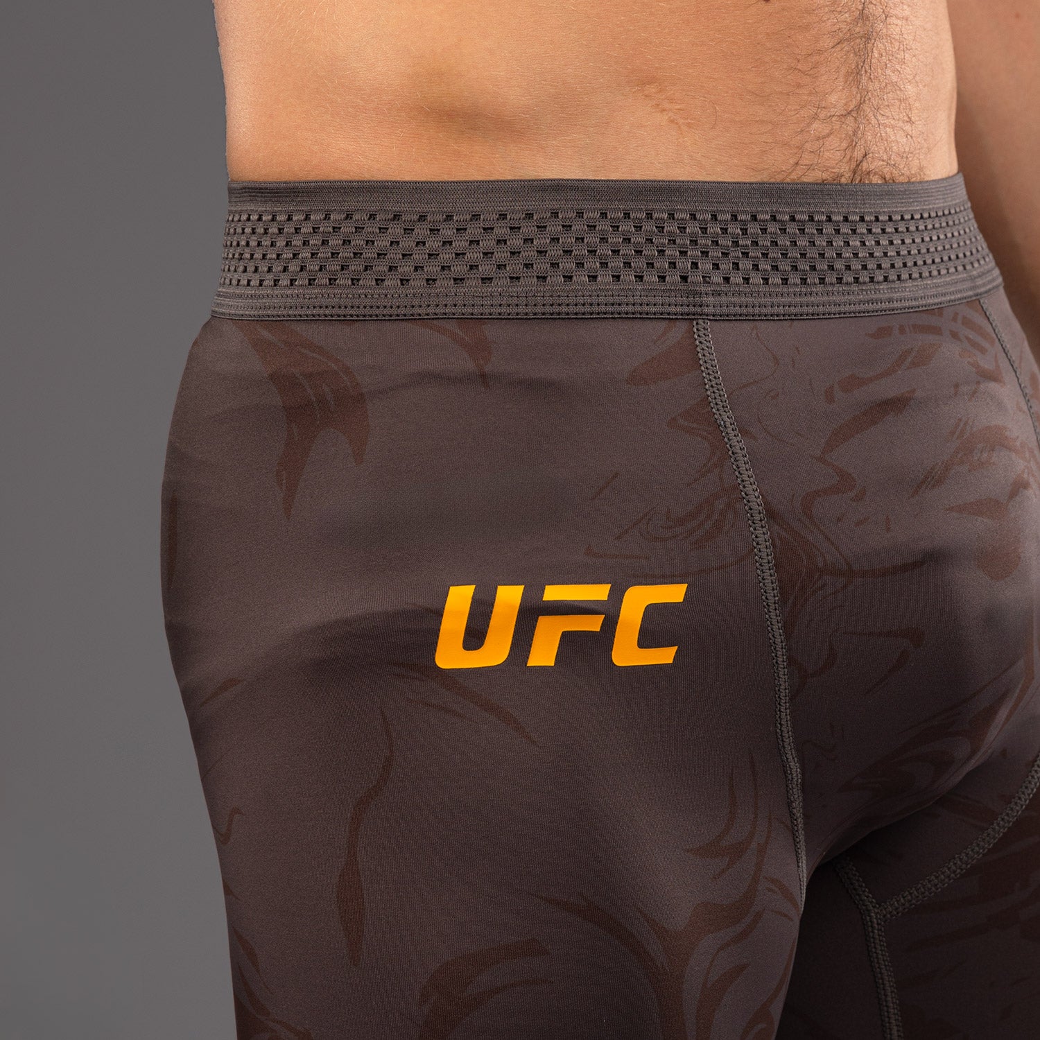 UFC Fusion by Venum Fight Week Herren Vale Tudo Short - Erdiges Braun - Image 7