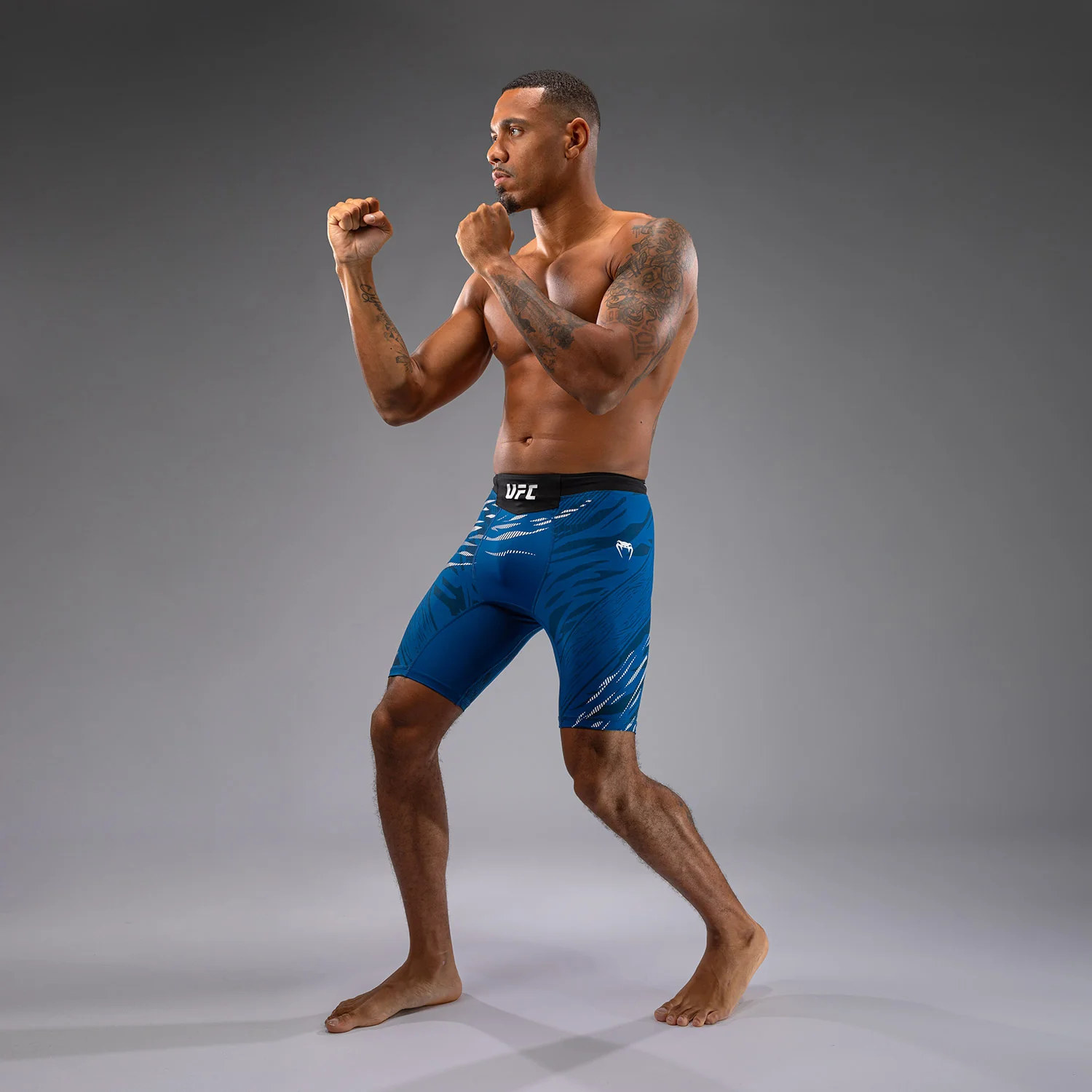 UFC Fusion by Venum Personalized Authentic Fight Night Herren Vale Tudo Short - Blau - Image 6