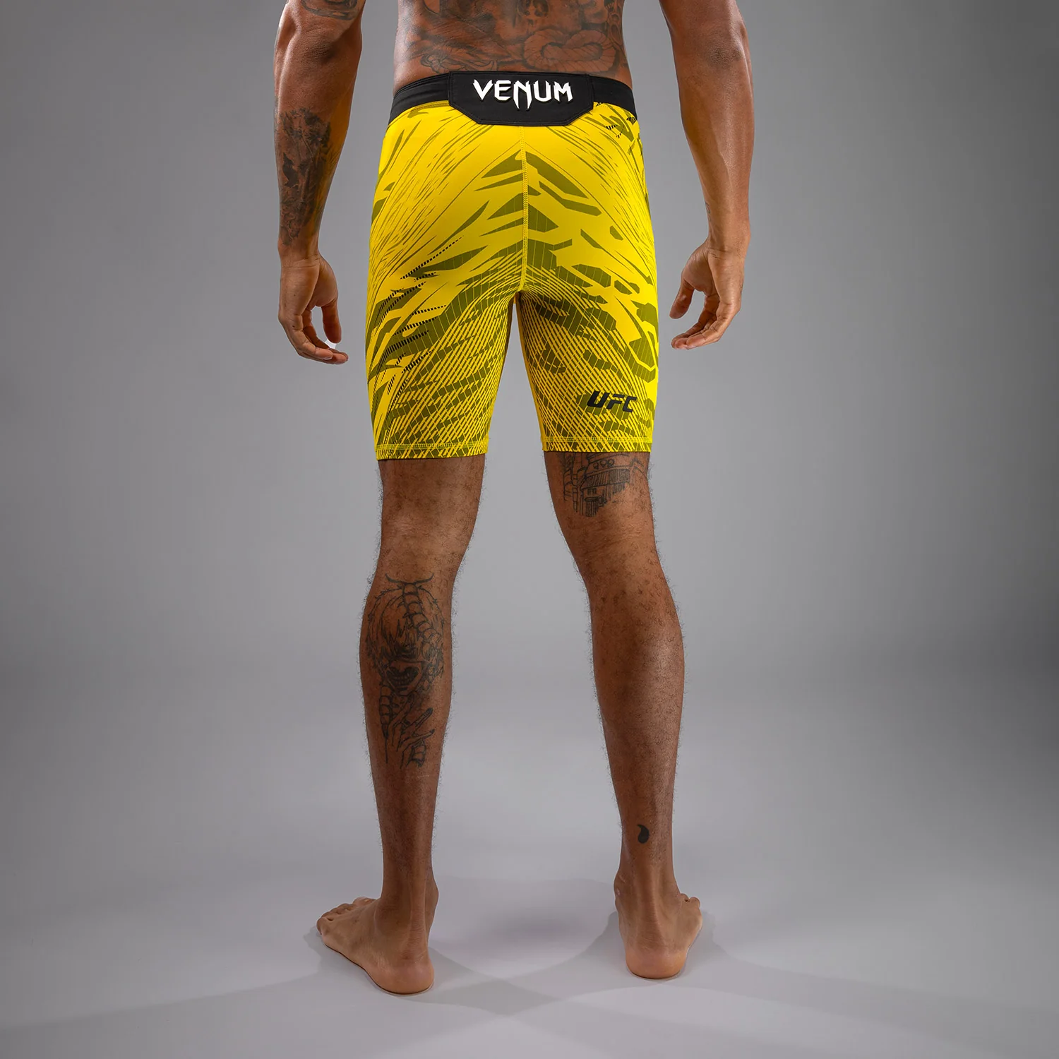 UFC Fusion by Venum Personalized Authentic Fight Night Herren Vale Tudo Short - Gelb - Image 5