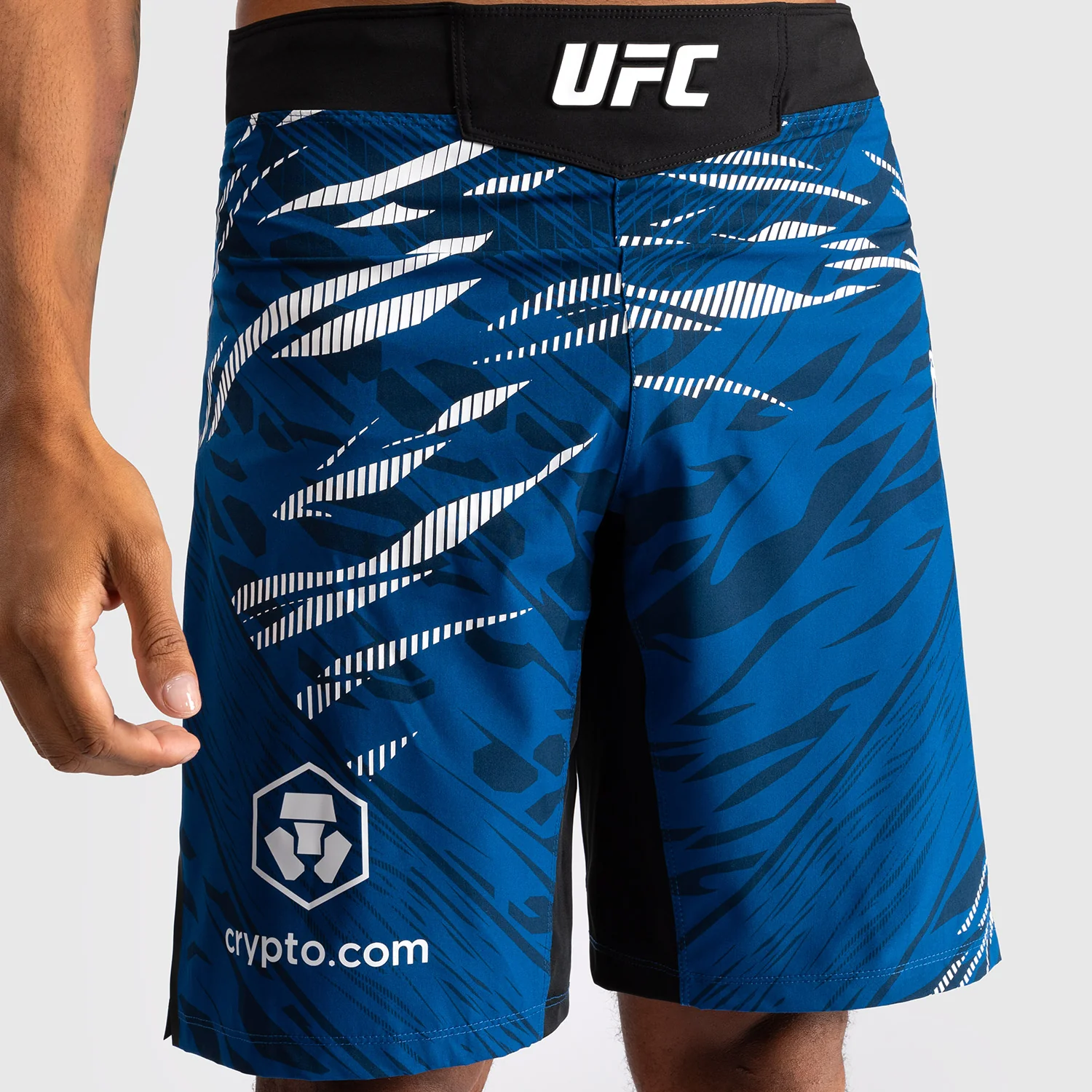 UFC Fusion by Venum Personalized Authentic Fight Night Herren Fight Short - Long Fit - Blau - Image 6