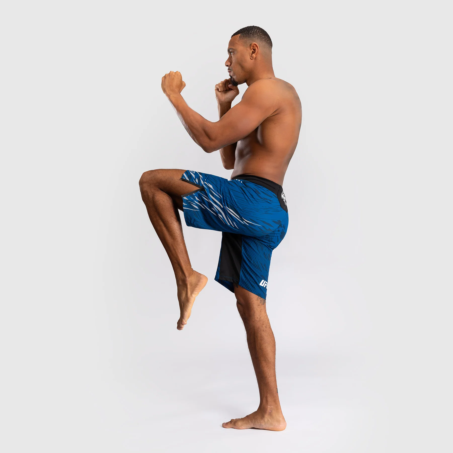 UFC Fusion by Venum Personalized Authentic Fight Night Herren Fight Short - Long Fit - Blau - Image 8