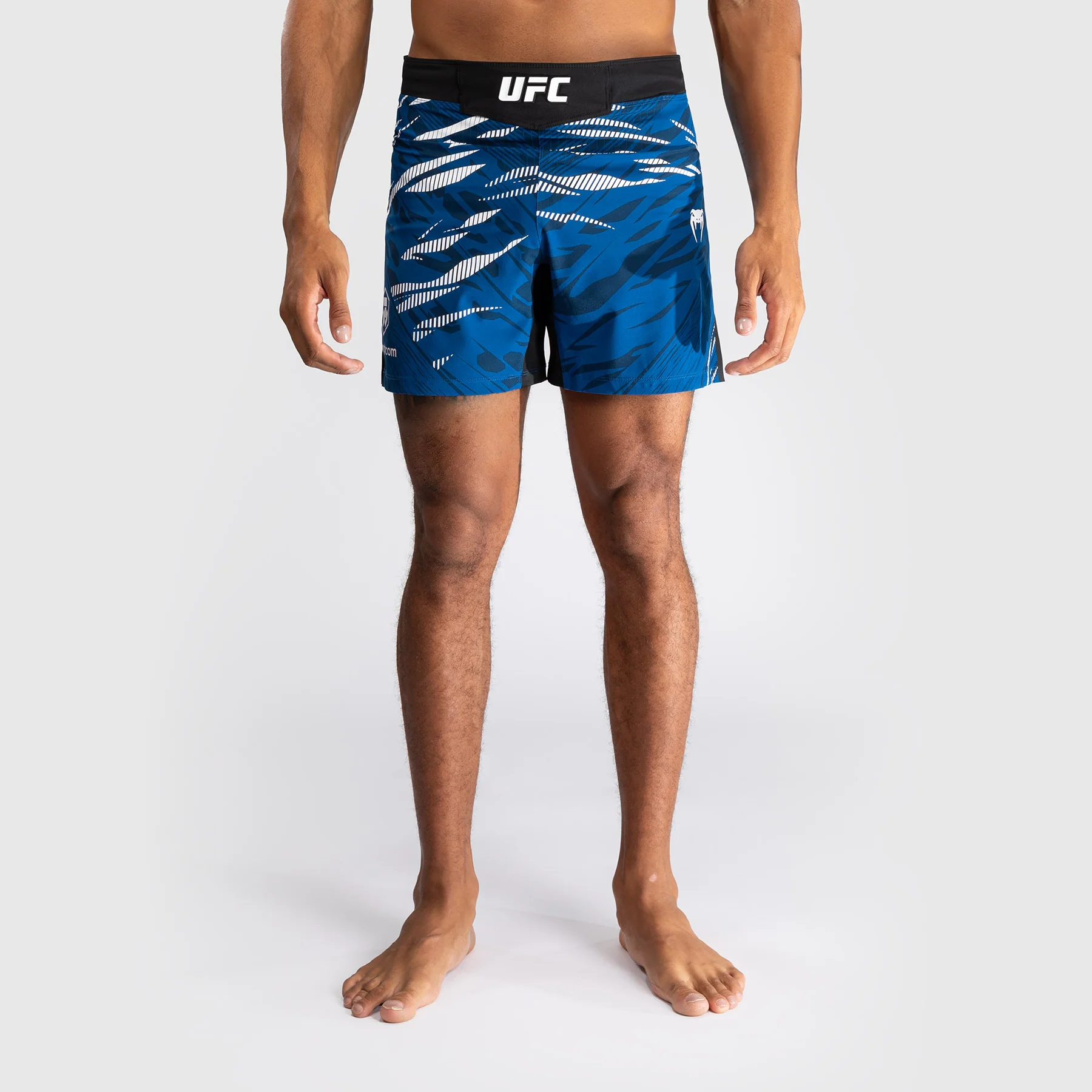 UFC Fusion by Venum Personalized Authentic Fight Night Herren Fight Short - Short Fit - Blau - Image 2