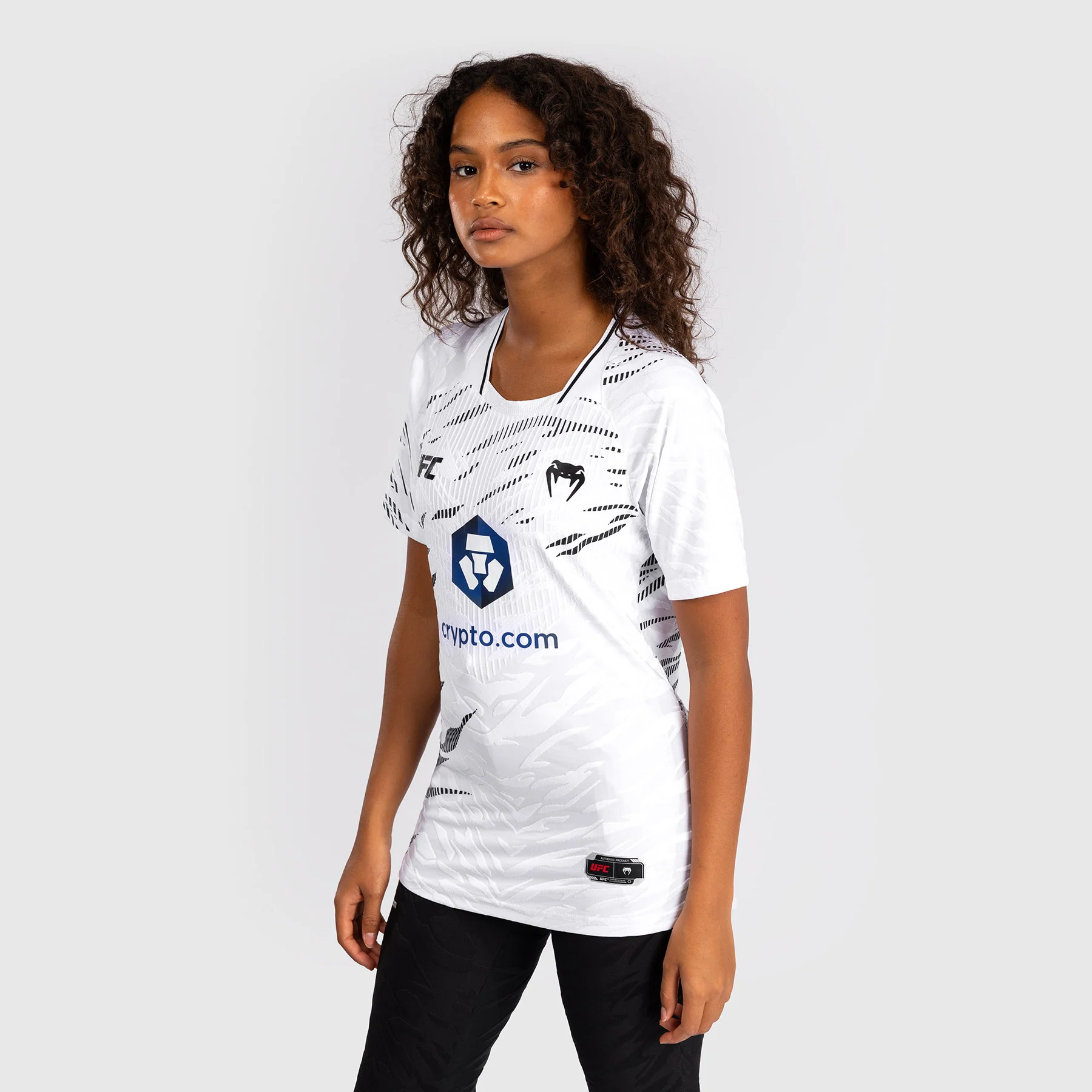 UFC Fusion by Venum Personalized Authentic Fight Night Damen Walkout Jersey - Weiß - Image 3
