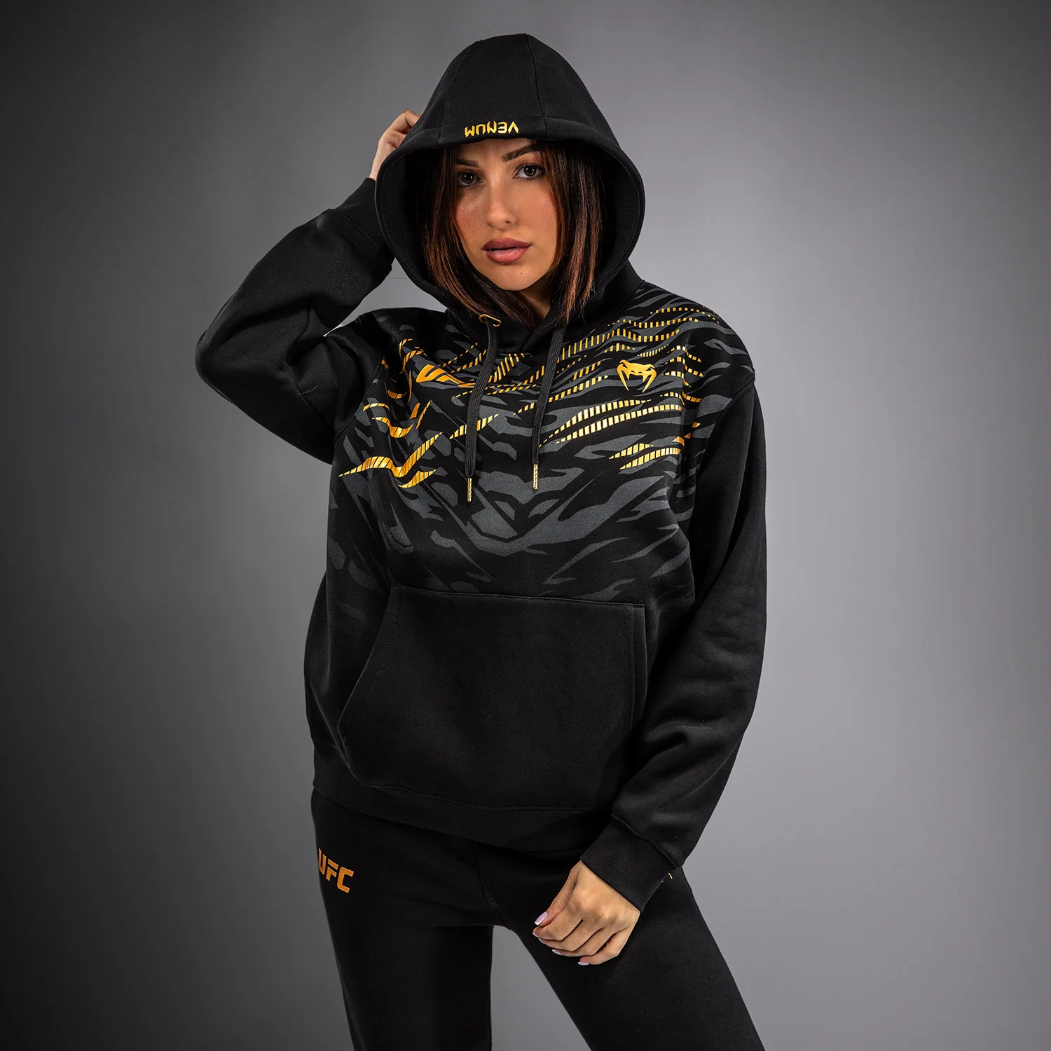 UFC Fusion by Venum Replica Damen Pullover Hoodie - Champion - Image 4