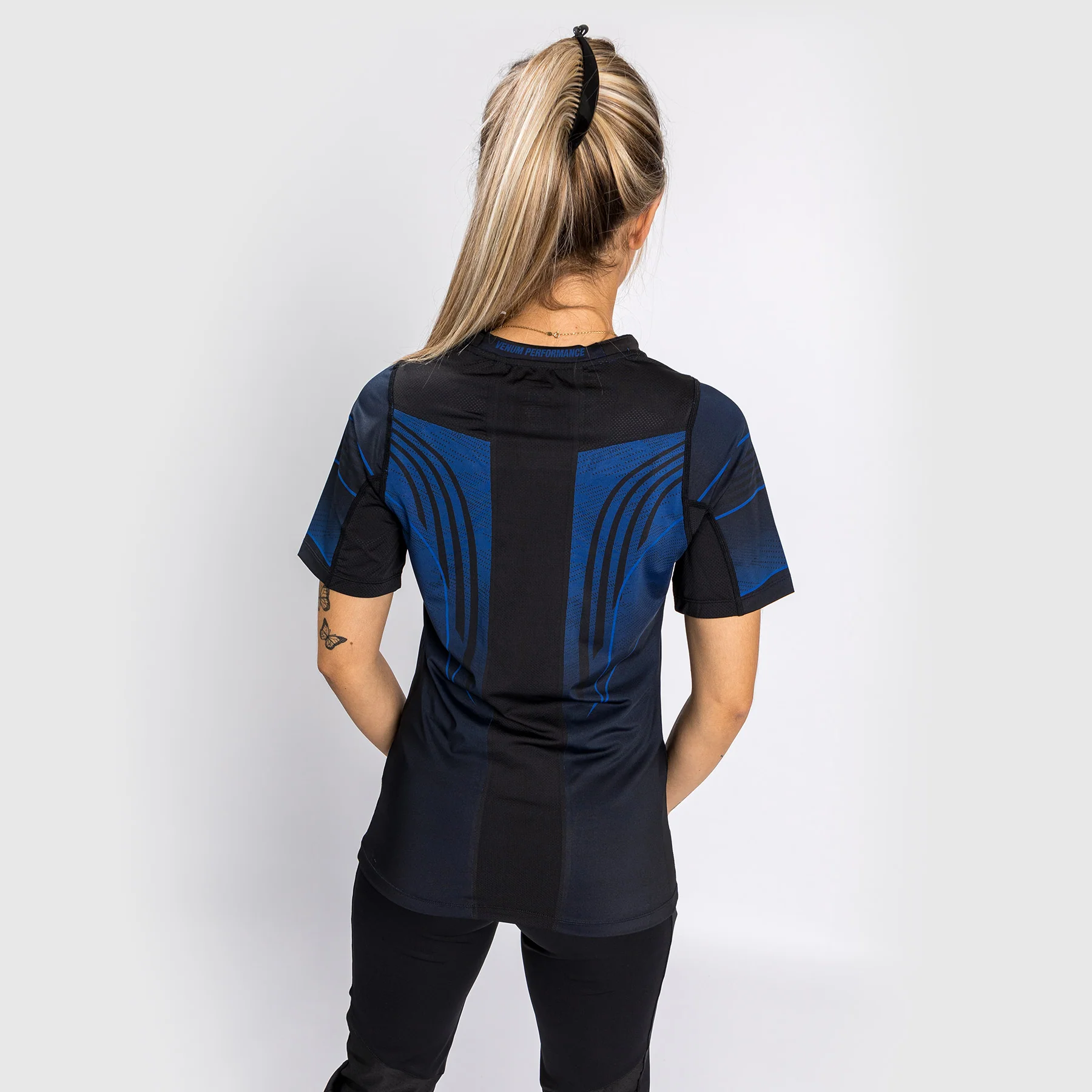 UFC Venum Authentic Fight Night 2.0 Walkout-Trikot für Frauen – Midnight Edition - Image 3