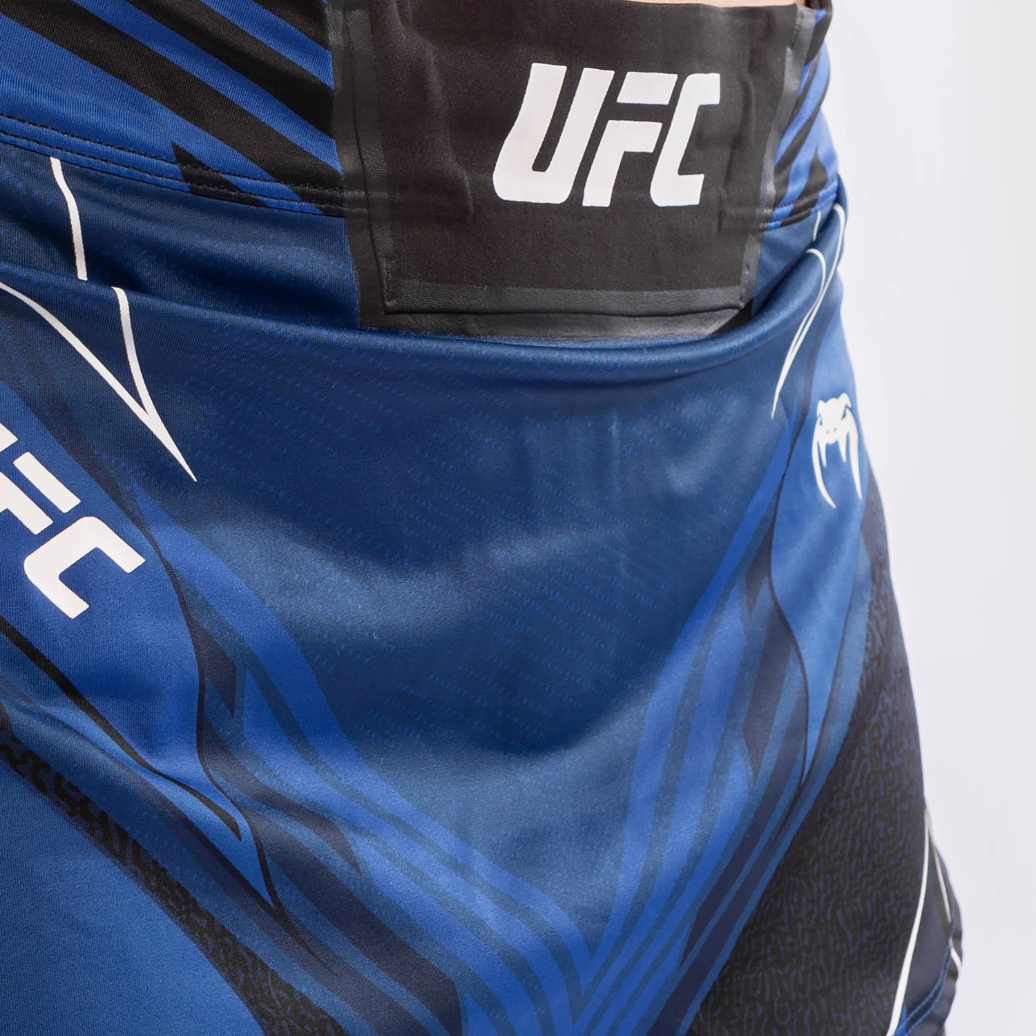 UFC Venum Authentic Fight Night Damen Skort - Blau - Image 6