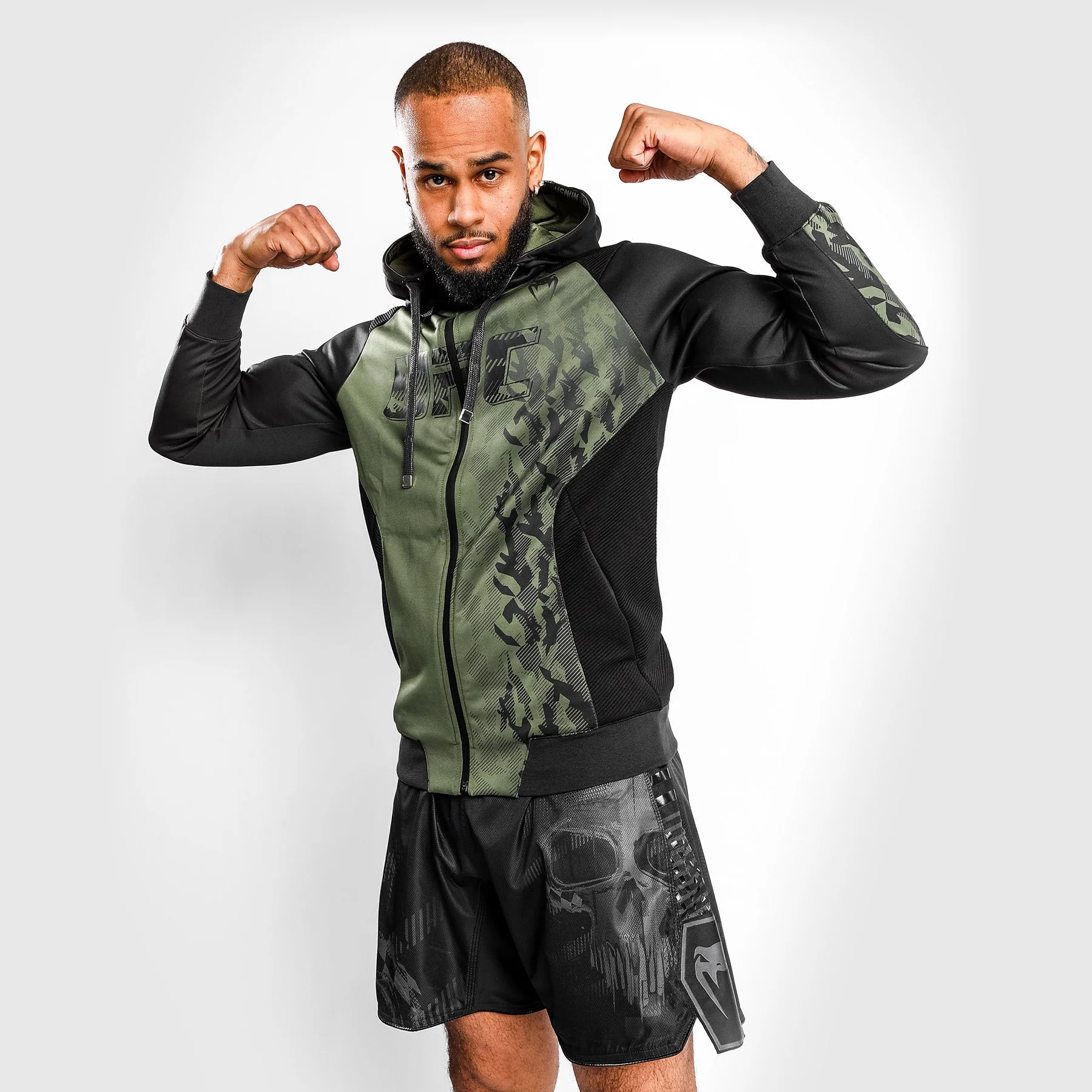 UFC Venum Authentic Fight Week Herren Kapuzenpullover mit Reißverschluss - Khaki
