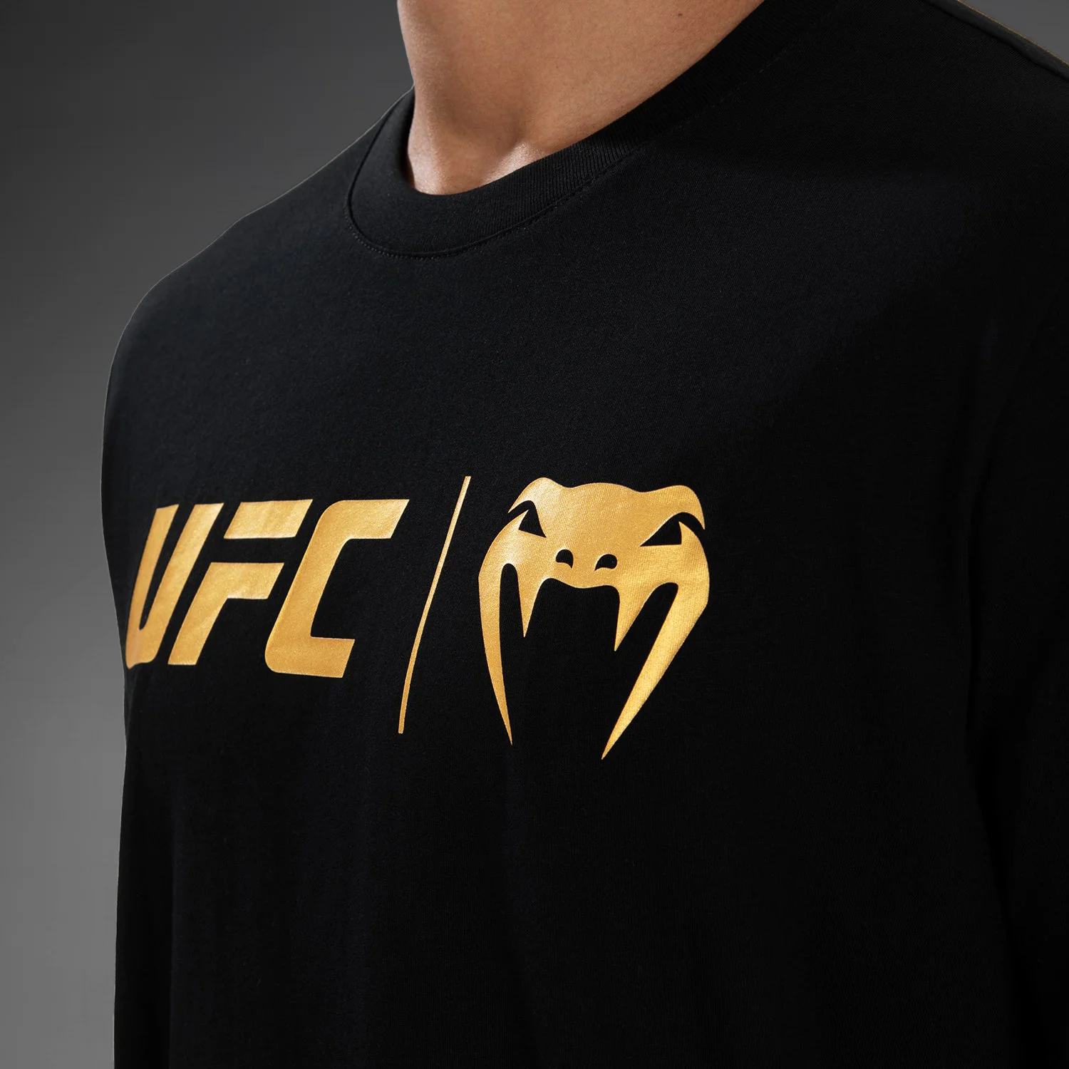UFC Venum Classic T-Shirt - Schwarz/Gold - Image 5