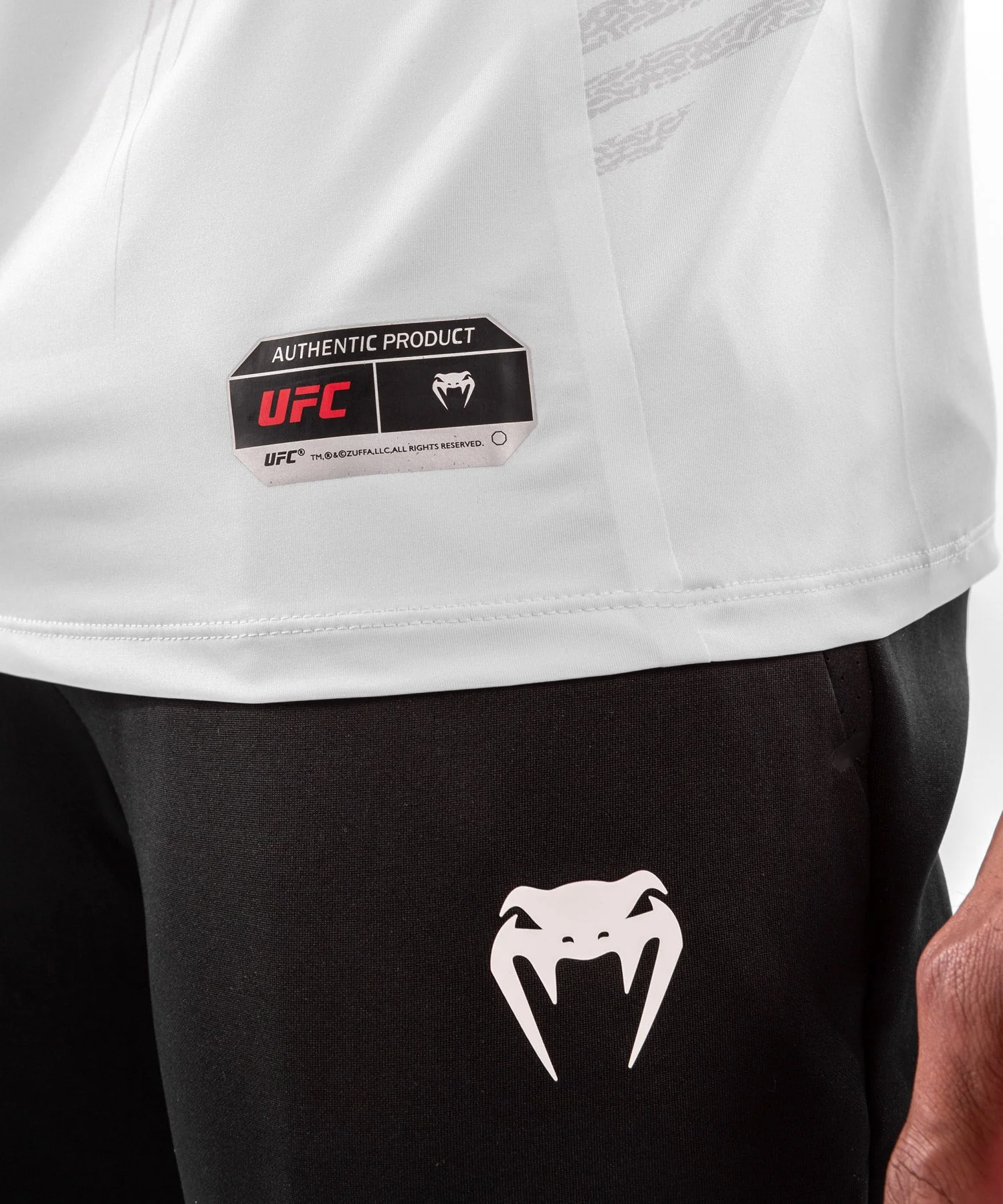 UFC Venum Fighters Authentic Fight Night Herren Walkout Trikot - Weiß - Image 7