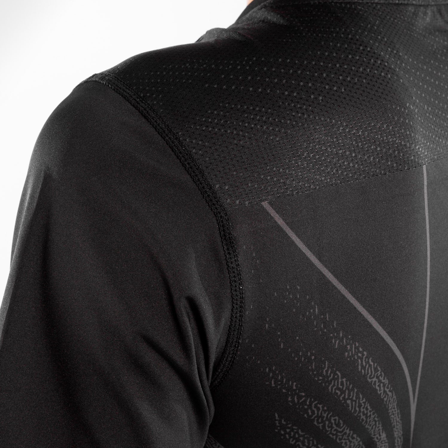 UFC Venum Personalisiert Authentic Fight Night Damen Walkout Trikot - Schwarz - Image 7