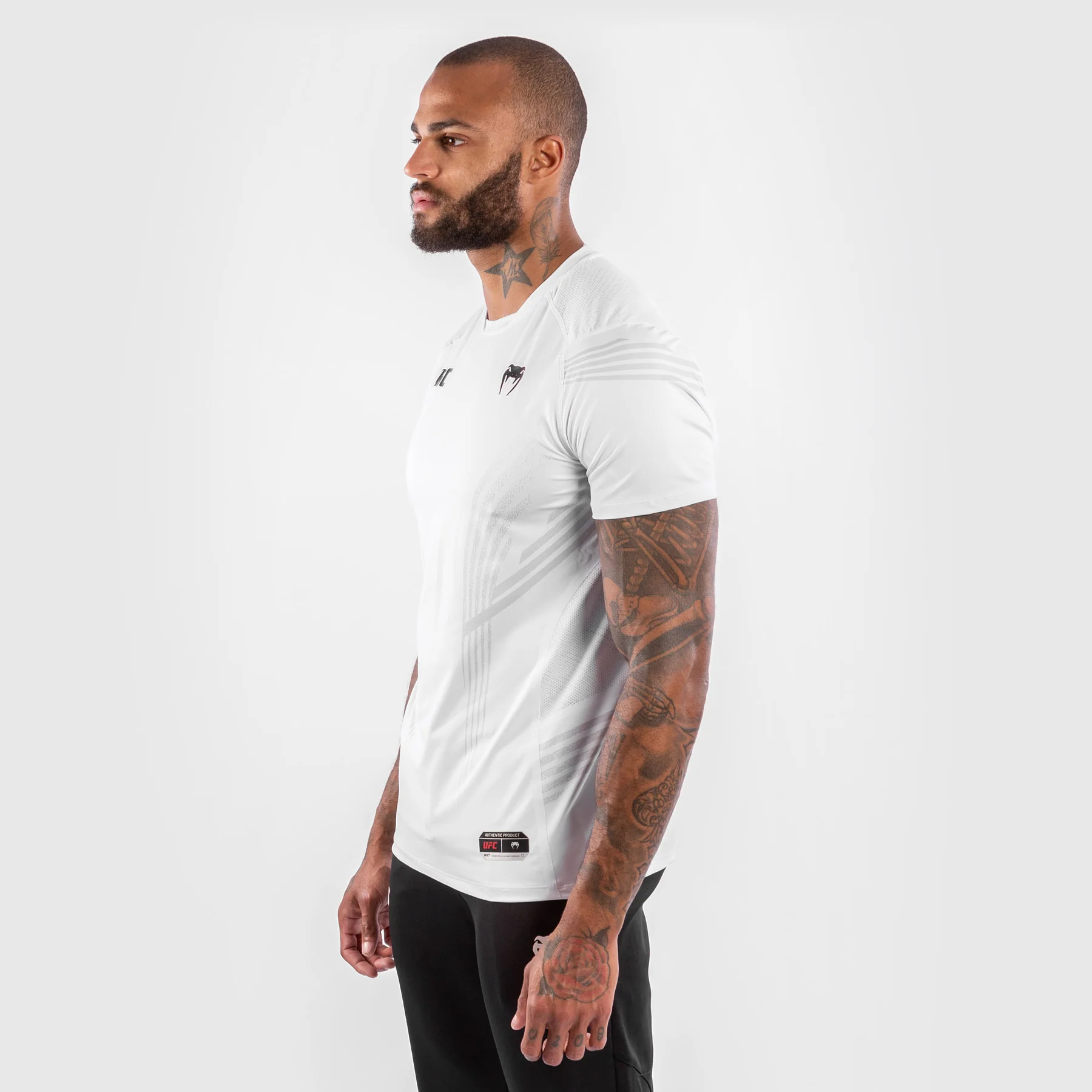 UFC Venum Personalisiert Authentic Fight Night Herren Walkout Trikot - Weiß - Image 2