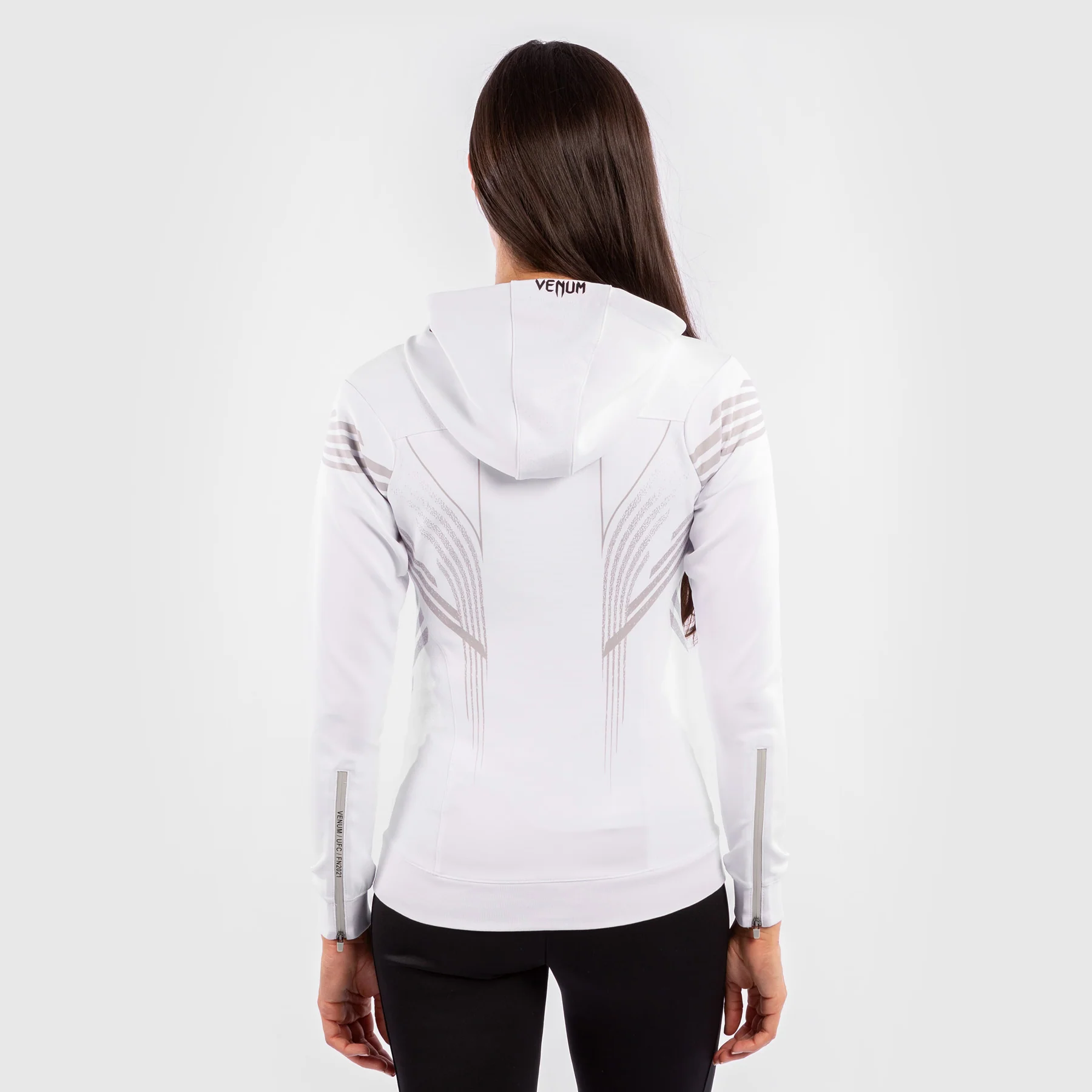 UFC Venum Personalisiert Authentic Fight Night Damen Walkout Hoodie - Weiß - Image 4