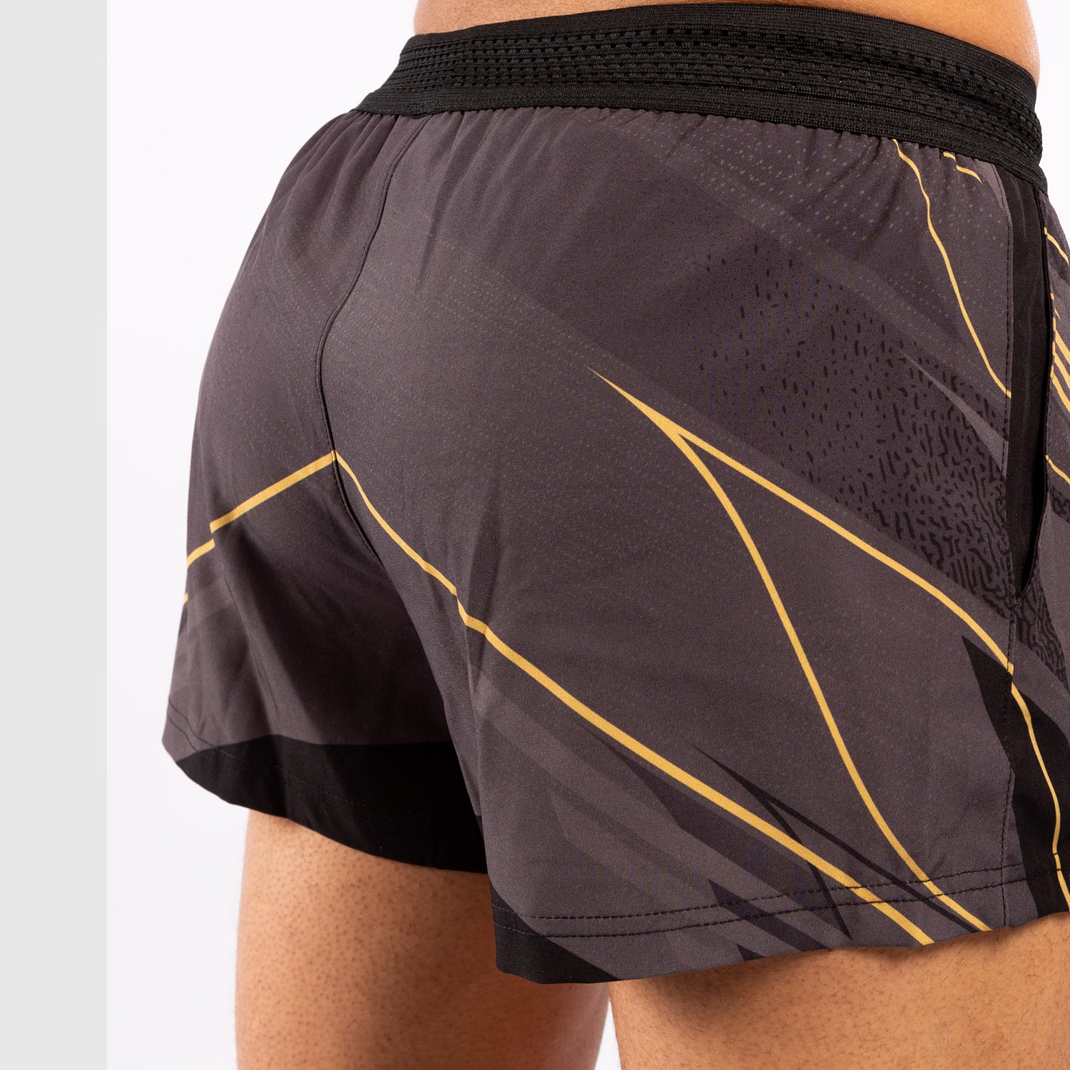 UFC Venum Replica Damen Shorts - Champion - Image 7