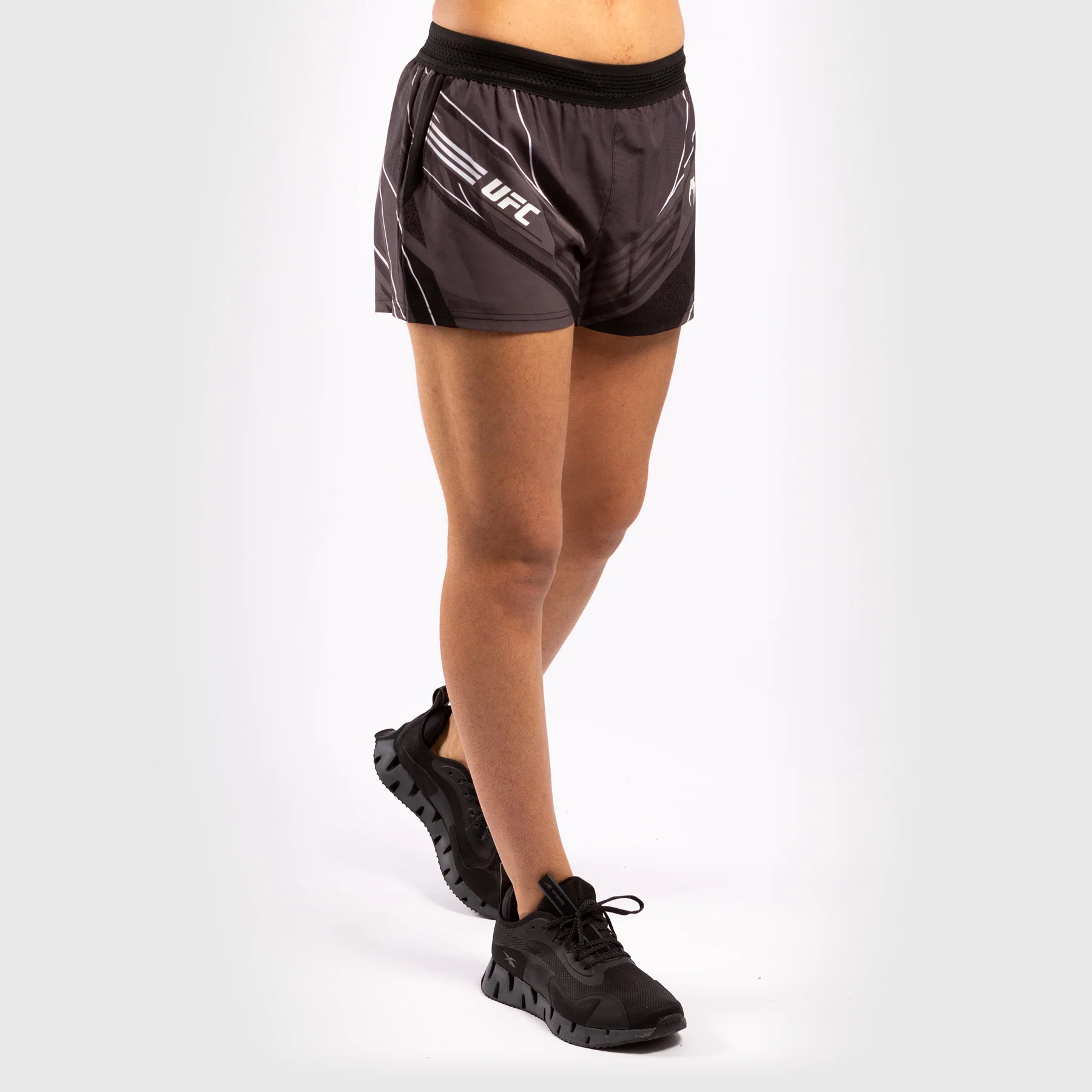 UFC Venum Replica Damen Shorts - Schwarz - Image 4