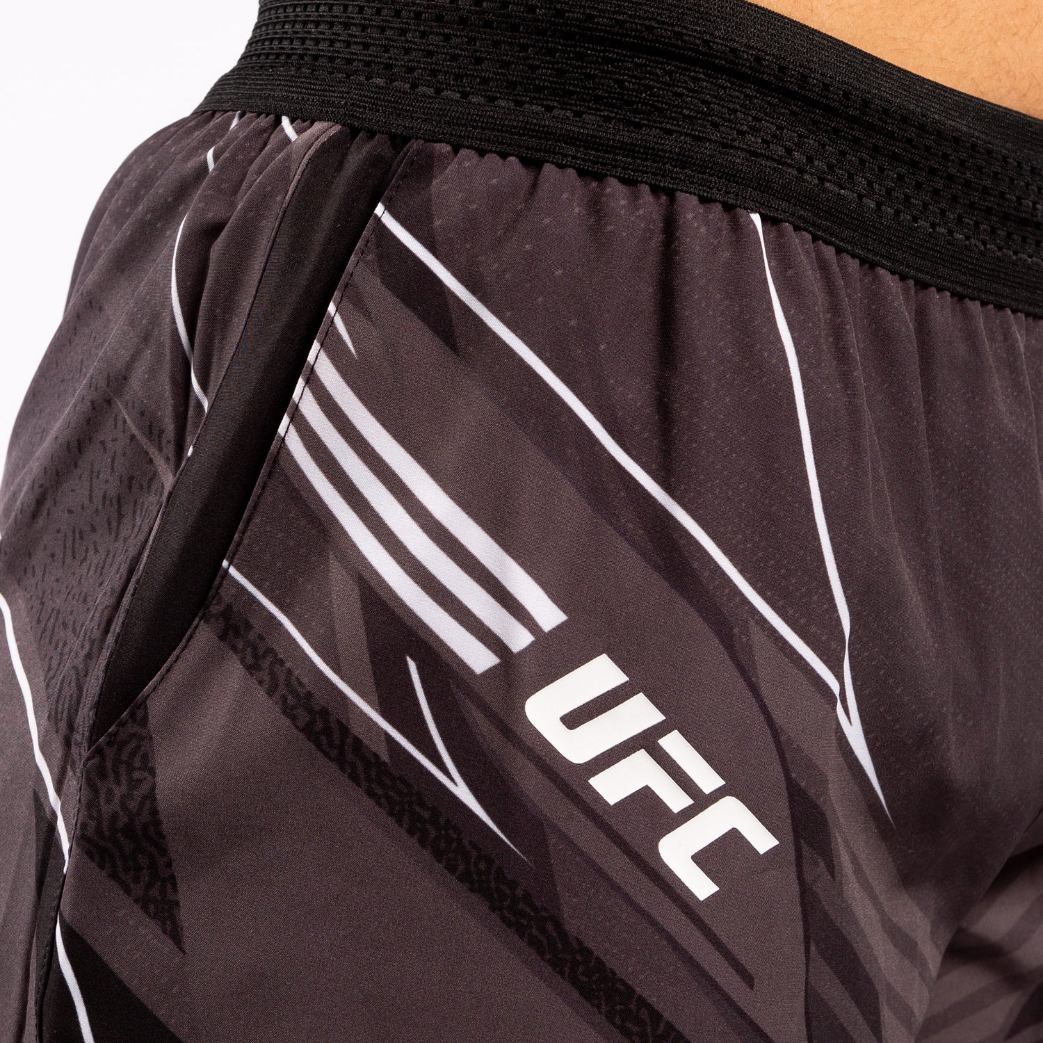 UFC Venum Replica Damen Shorts - Schwarz - Image 5