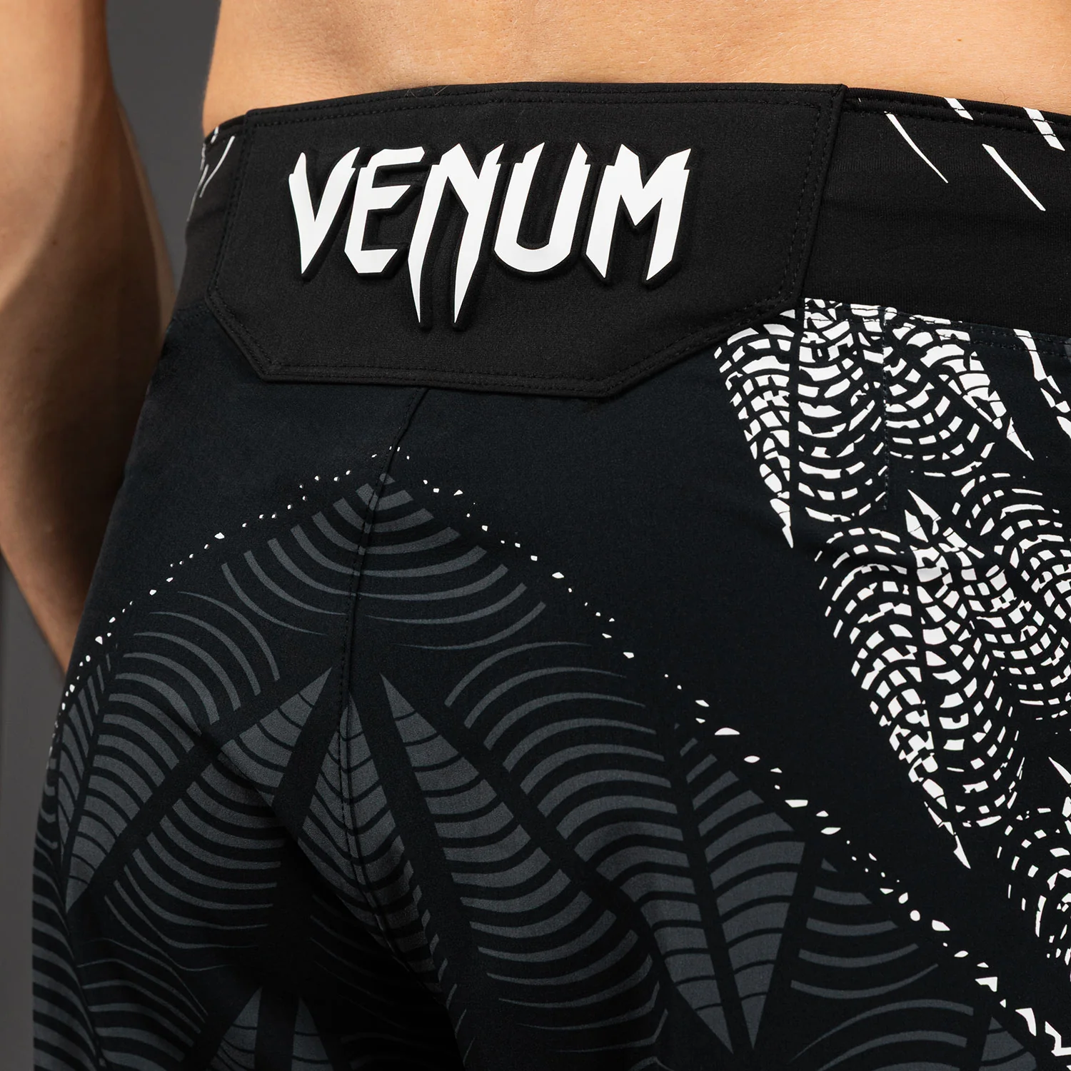 UFC Zenith by Venum Authentic Fight Night Gladiator Fight Short Herren - Schwarz - Image 6